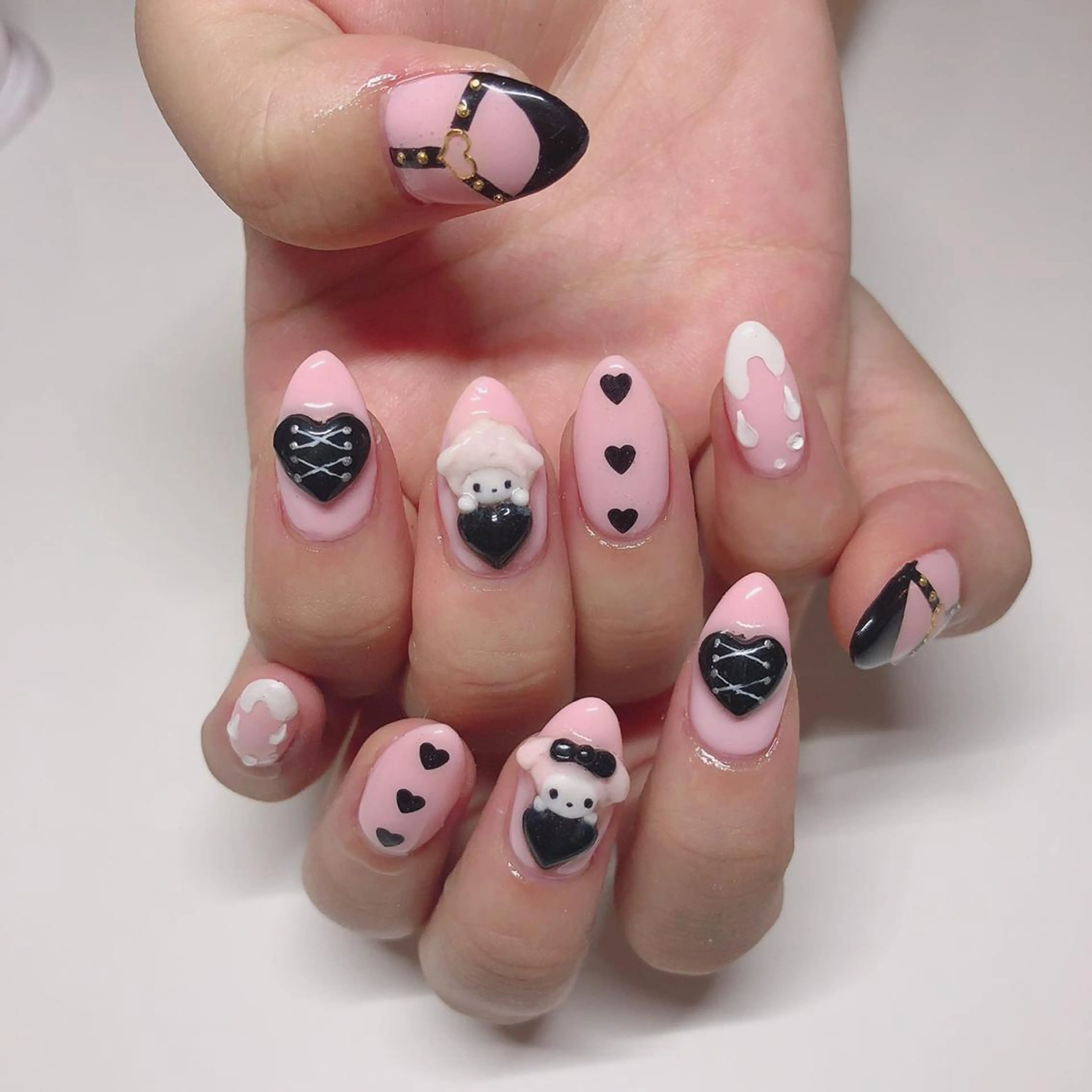 ネイル nail salon Pink Aliceのネイルデザイン