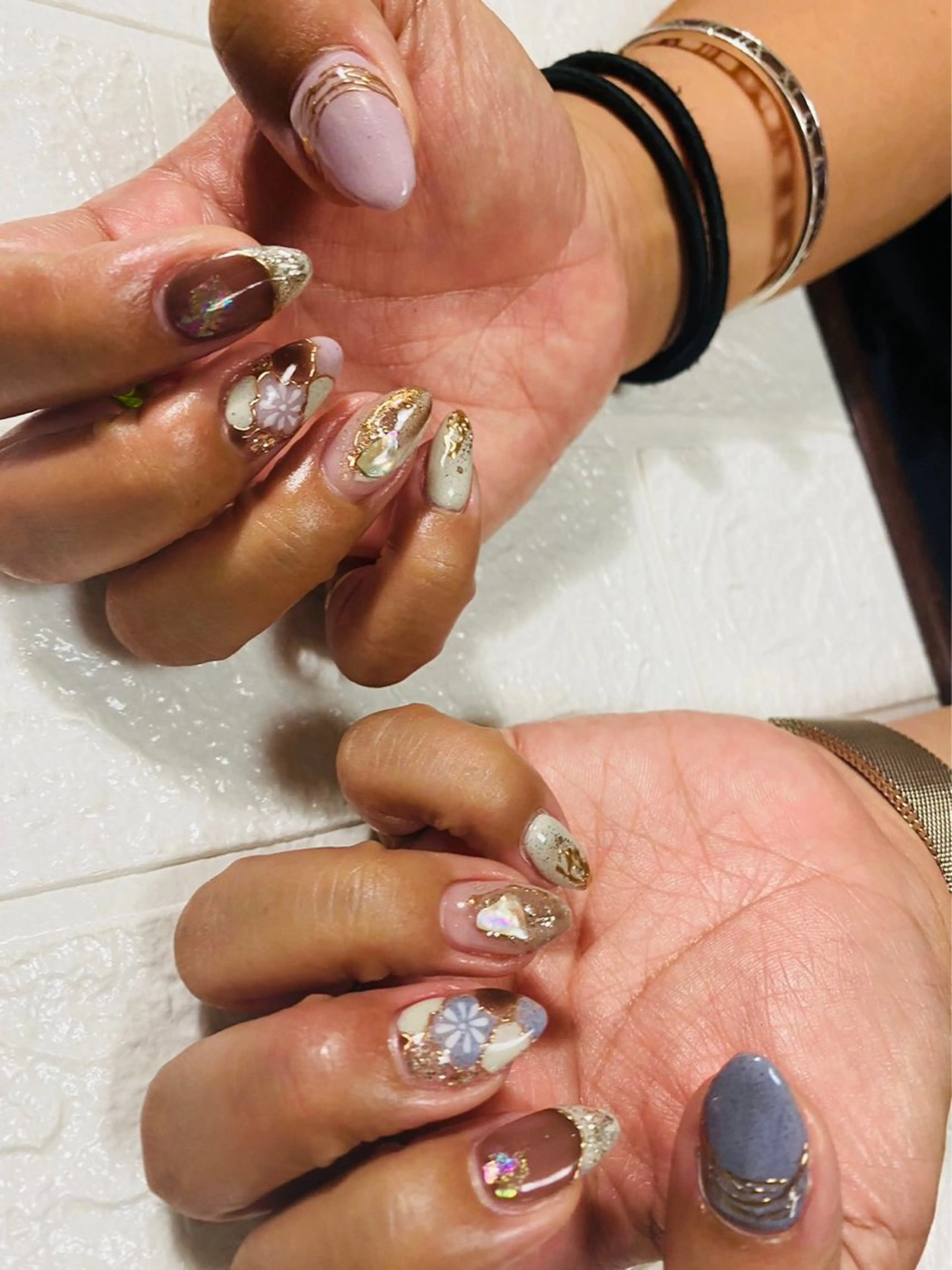 ネイル ハンドネイル ハンドケア 安藤 Charlotteのネイルデザイン