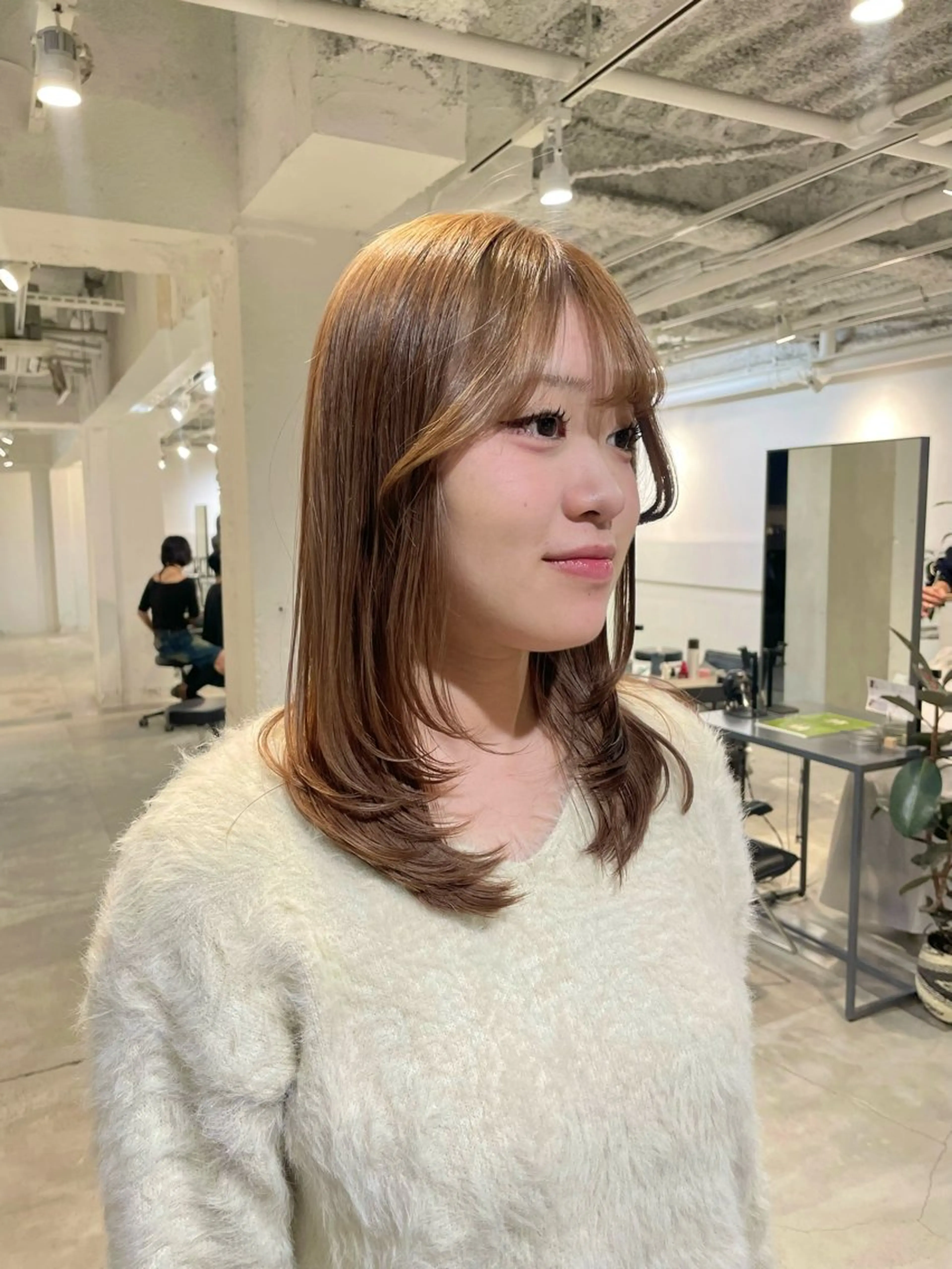 セミロング カット ヘアカラー トリートメント 🎀ダブルカラーレイ ヤーyuuri🎀のヘアスタイル