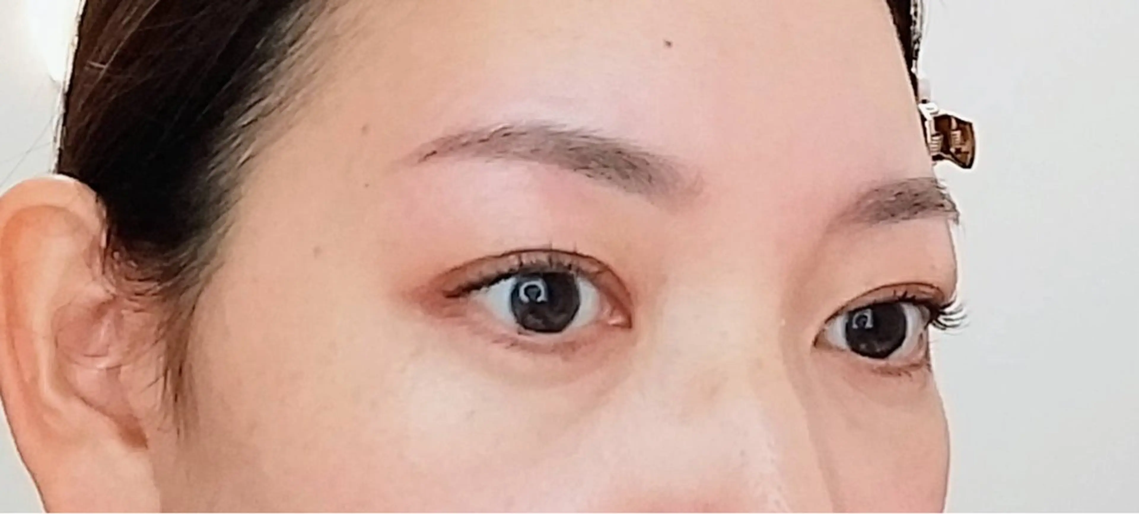 Hollywood eyebrow lift（眉毛毛流れ改善＆ワックス）の写真