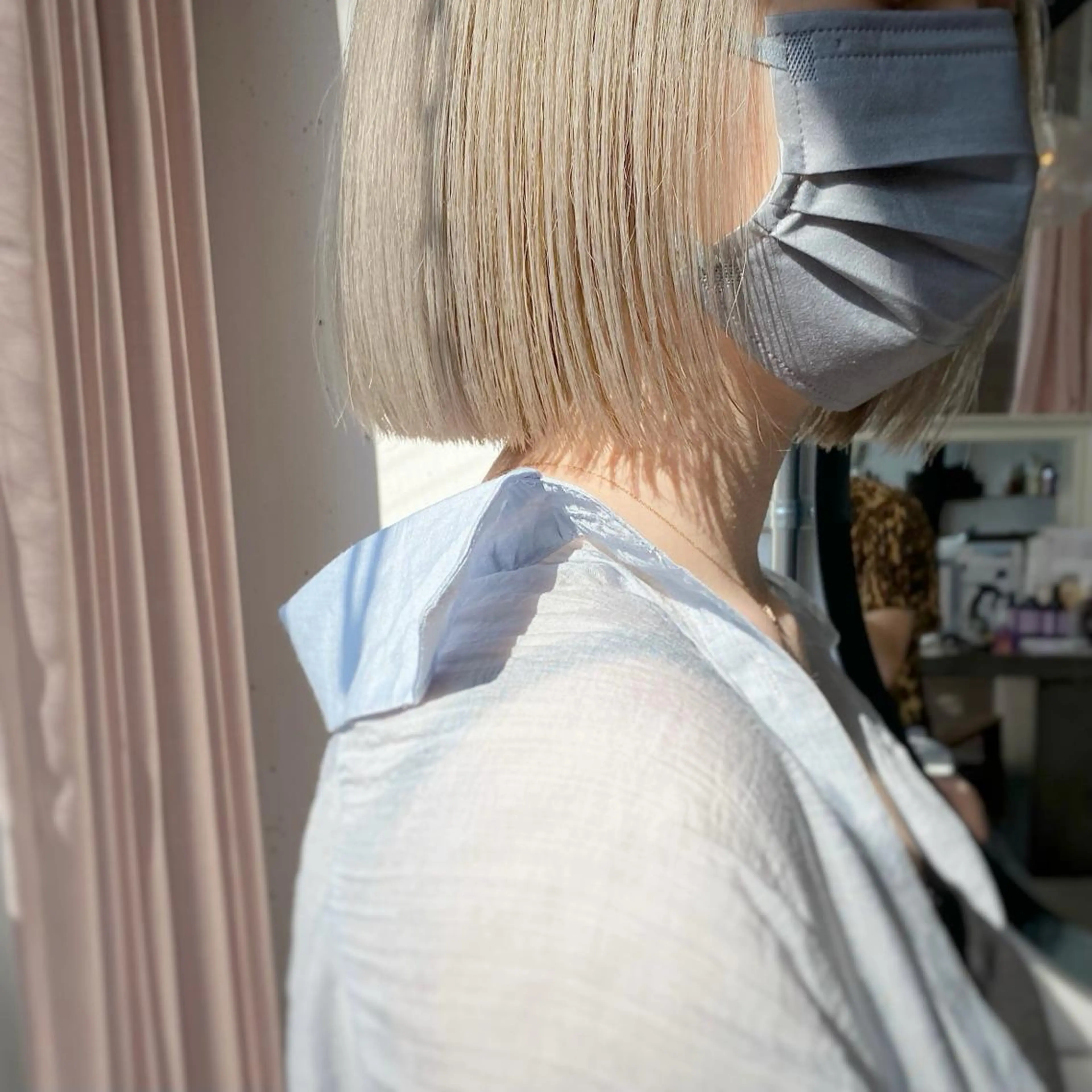 ミディアム カラー ベージュカラー ブリーチ ブロンド ブロンドベージュ ハイトーンカラー ヘアカラー Piaコータロー ハイトーン&‪ボブのヘアスタイル