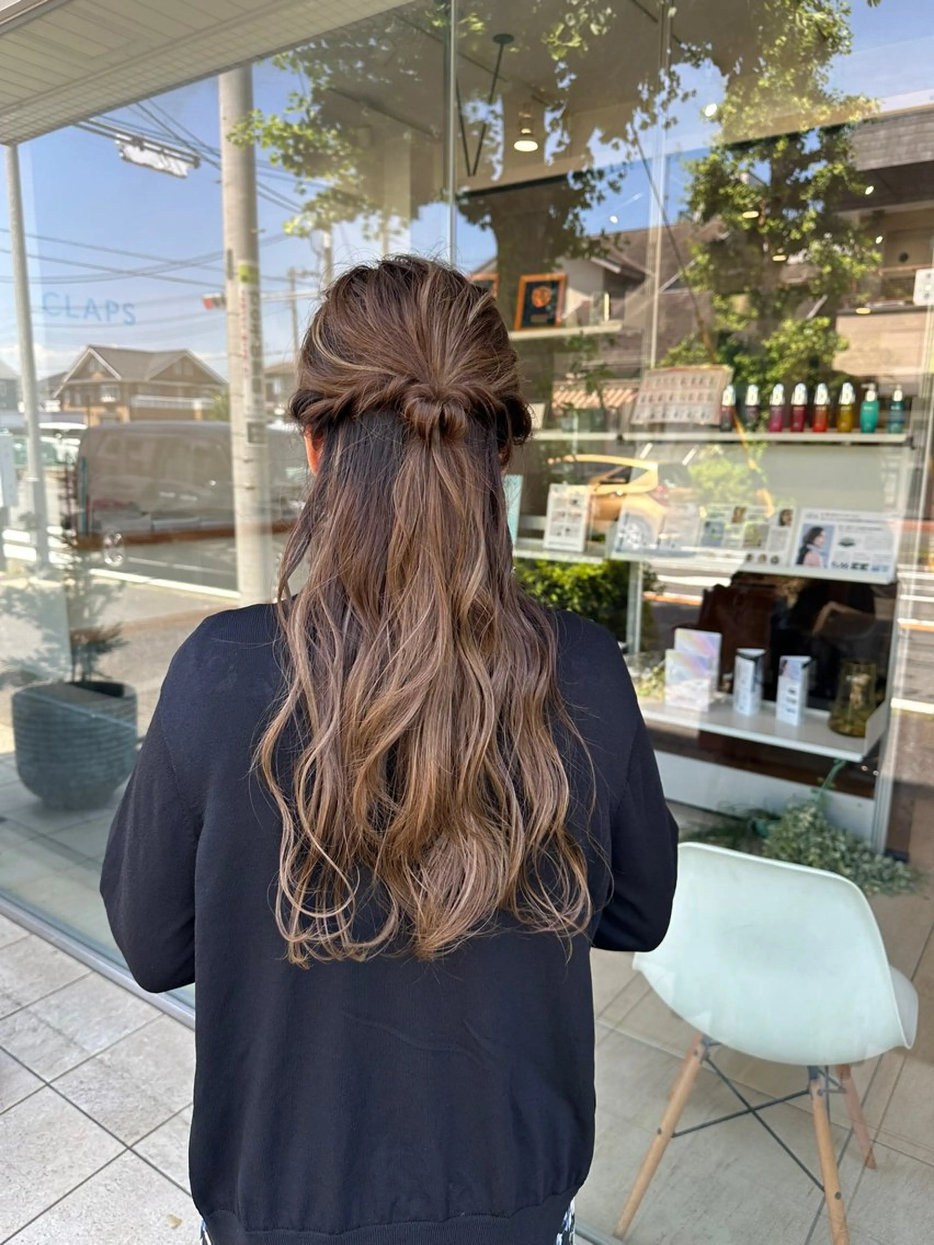 セミロング ヘアカラー リリカ🐈‍⬛ブリー チカラー/上永谷のヘアスタイル