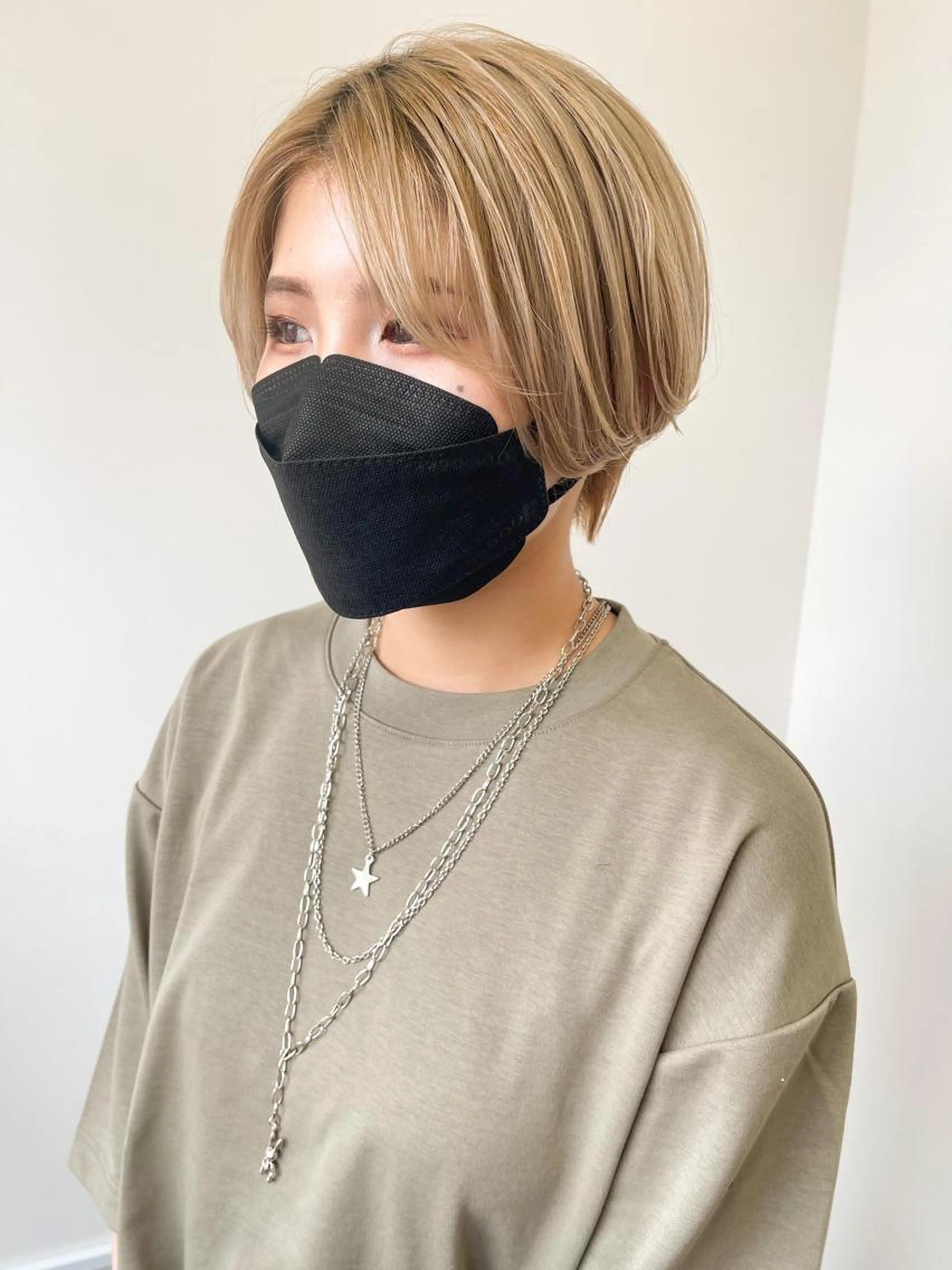 カット＋ブリーチカラー＋Aujuaトリートメントの写真