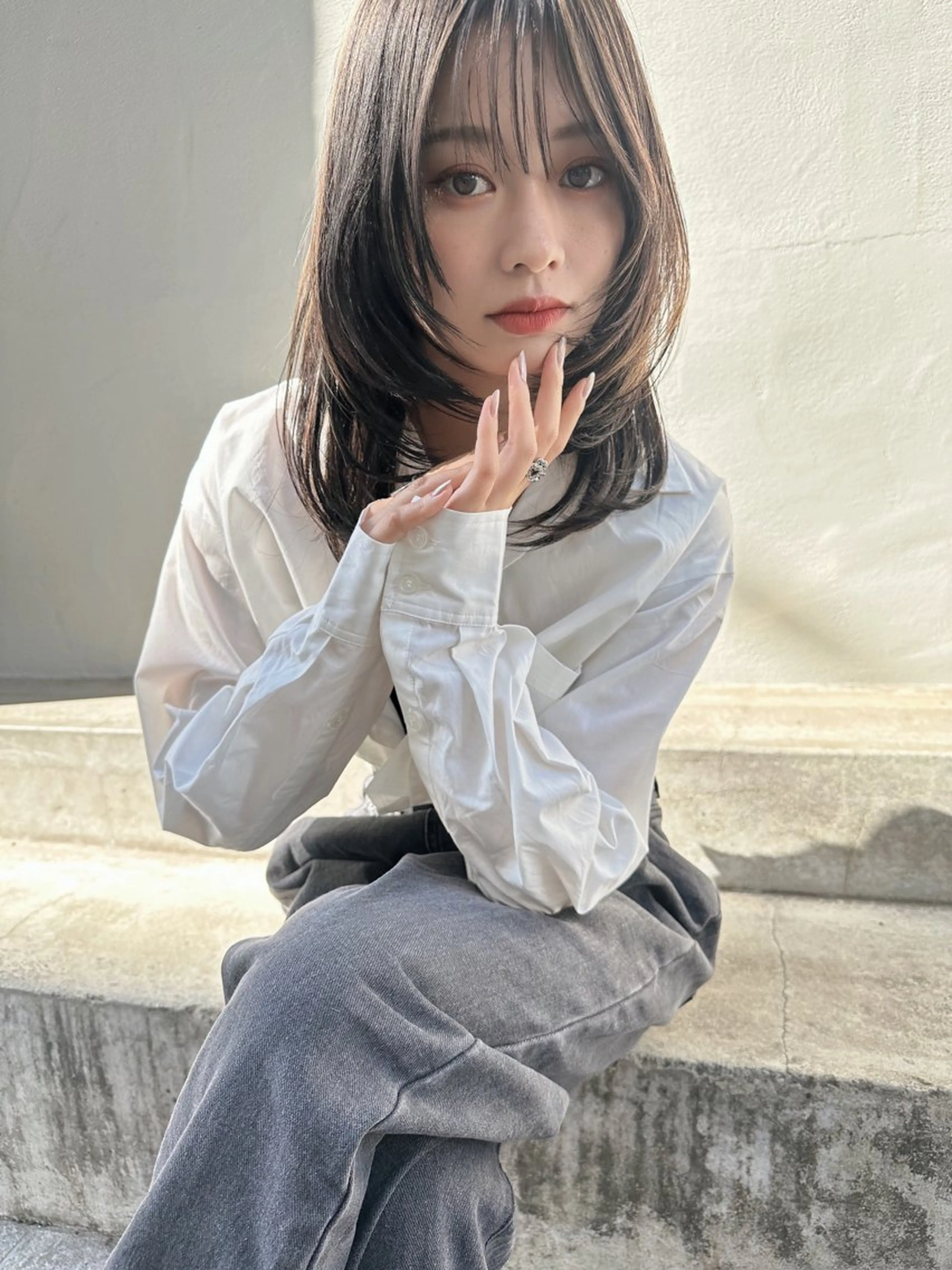 ミディアム 鎌倉 彩のヘアスタイル