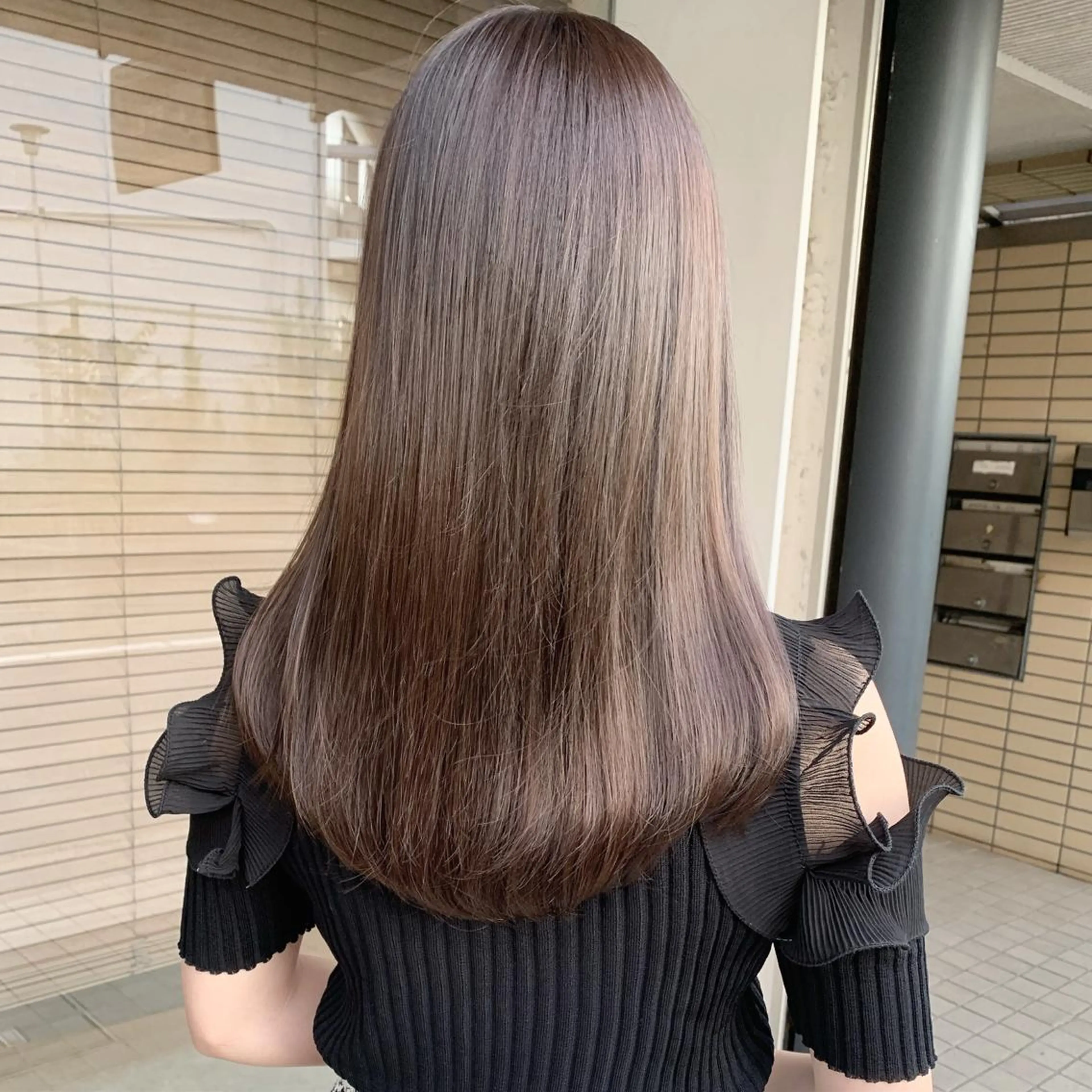 ミディアム カラー 透明感/オリーブ/ グレージュ/YUKAのヘアスタイル