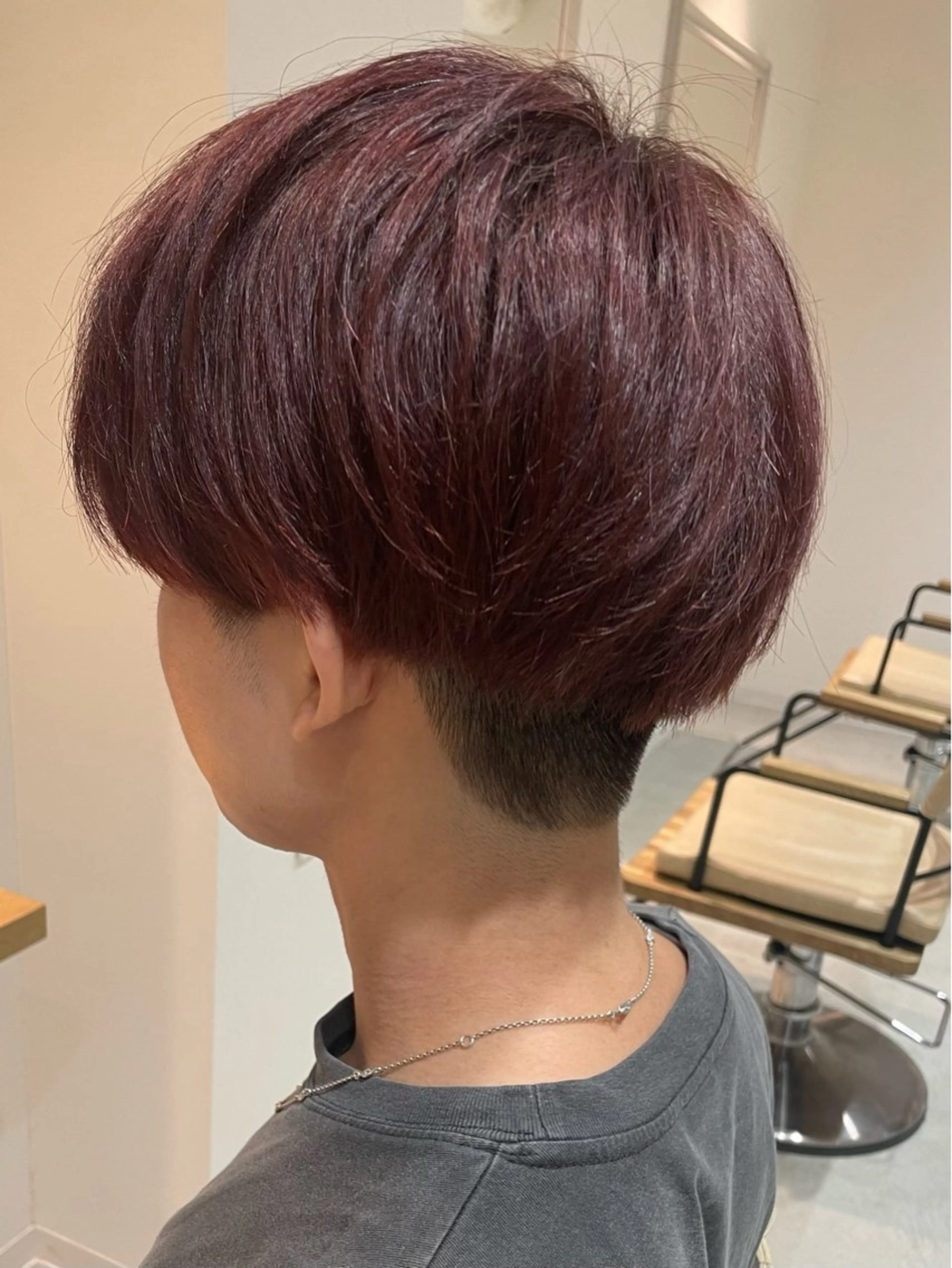 カラー メンズ メンズブリーチ ブリーチ ブリーチなしカラー ✂️岡田 大夢のヘアスタイル