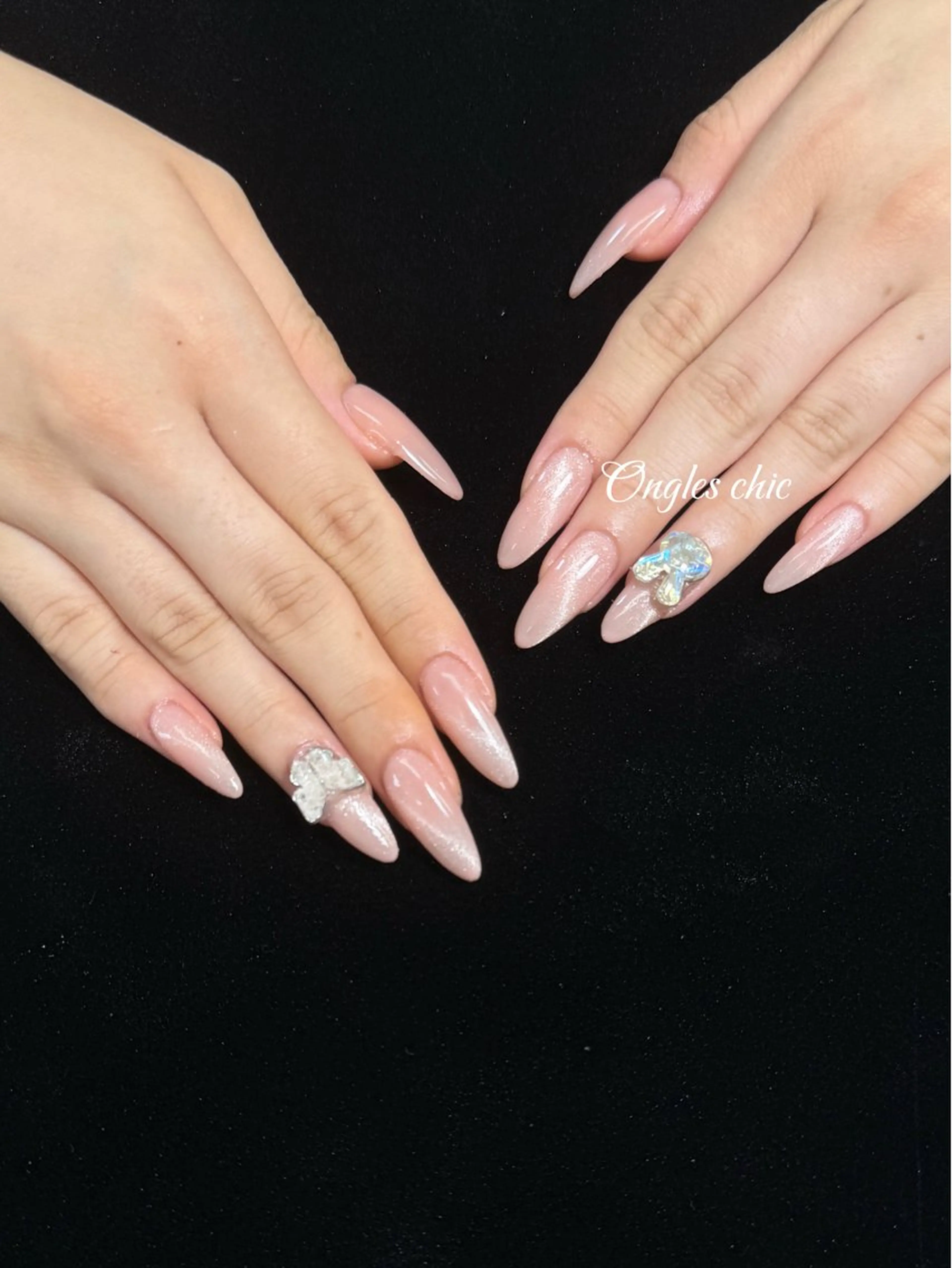 ネイル ハンドネイル ハンドケア ongles chicのネイルデザイン