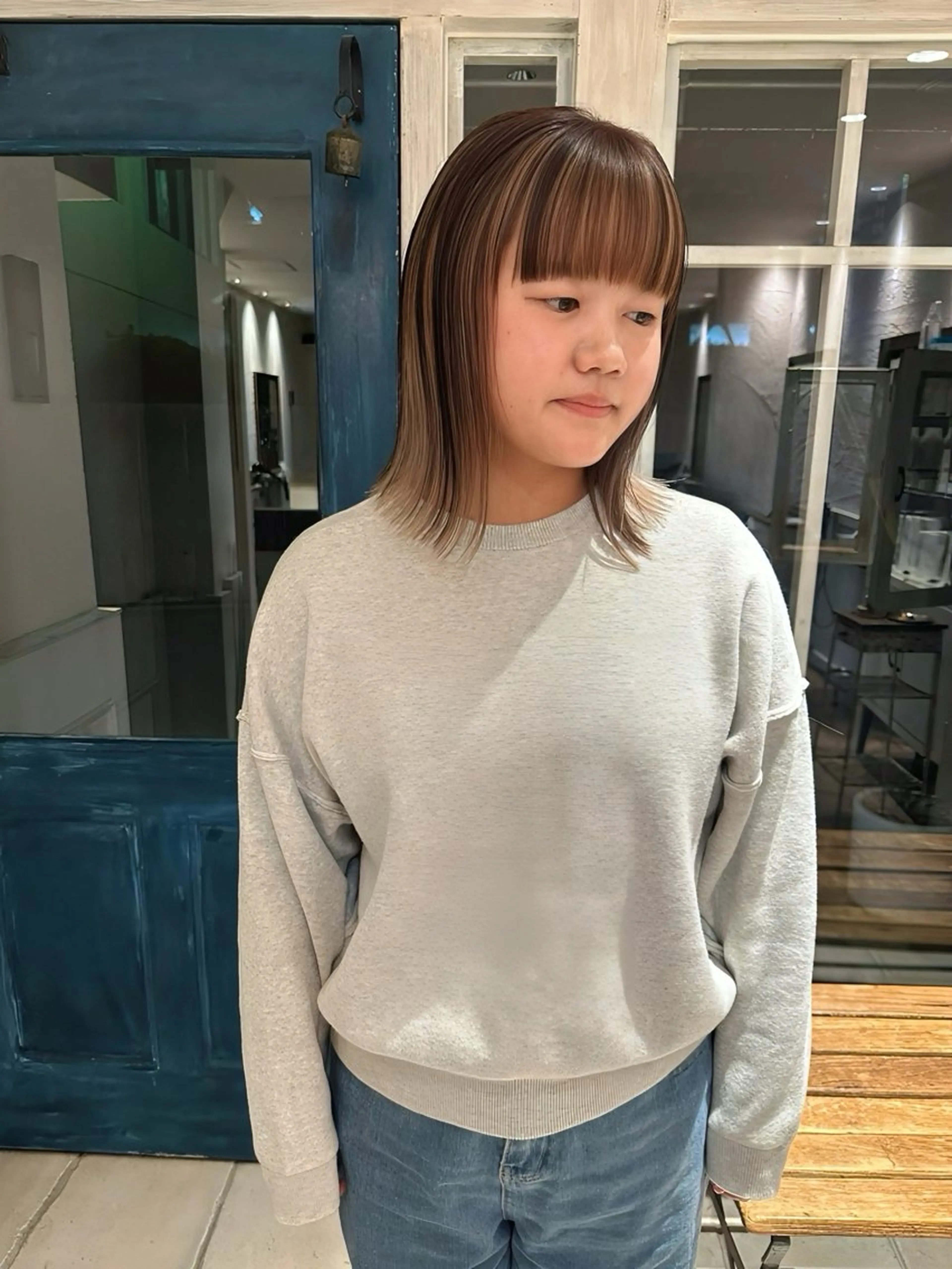 ミディアム カラー ブリーチ ブラウンカラー デザインカラー カット ヘアカラー トリートメント ヘッドスパ Manaka🟤 今泉　Musiiikのヘアスタイル