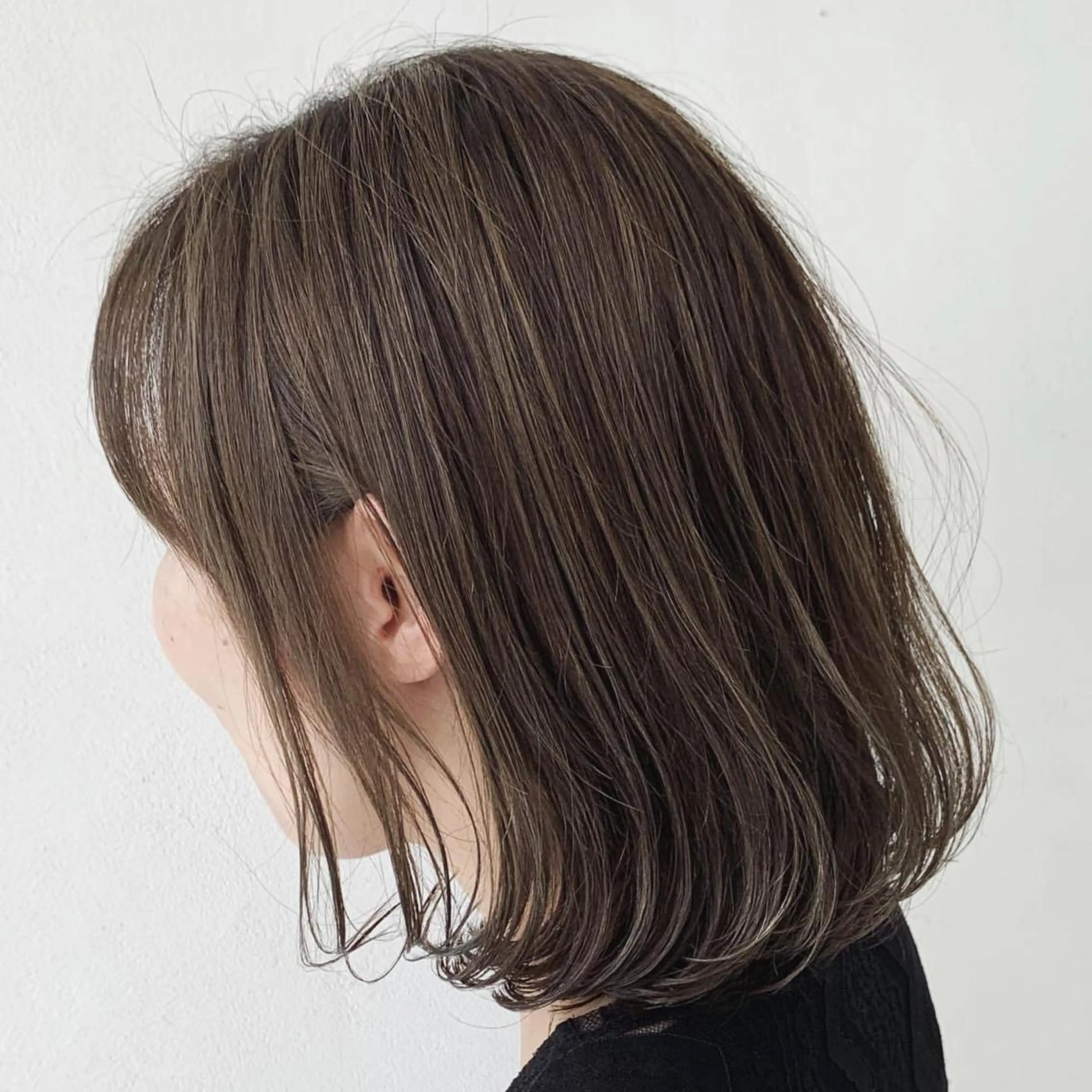 ミディアム カラー パーマ ミディアムパーマ ハイライトカラー ハイライト 縮毛矯正 デジタルパーマ salon m ni サロンマーニ所属・久保田 一のヘアスタイル