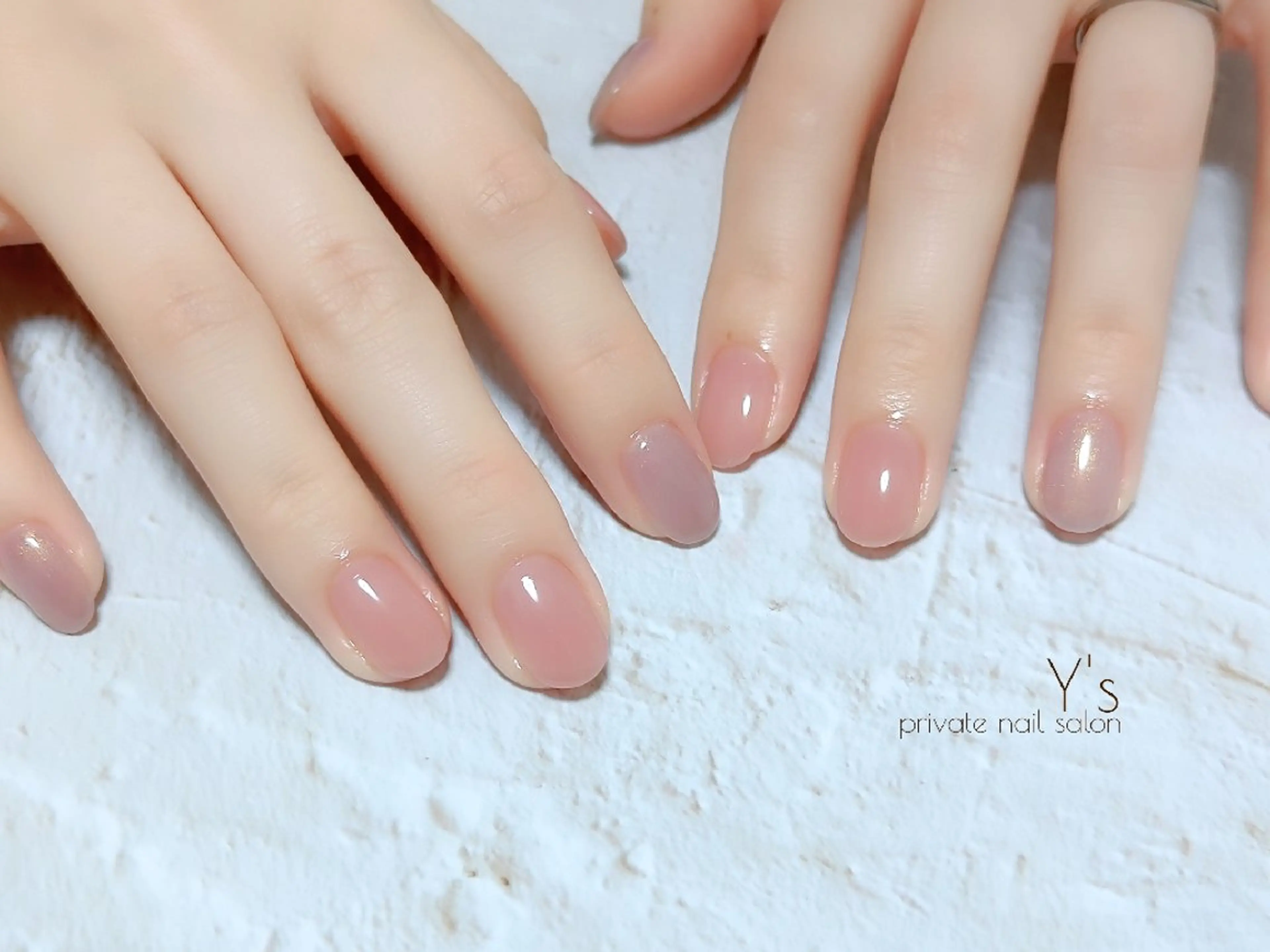 ネイル ハンドネイル YUMI NAGAI  のネイルデザイン