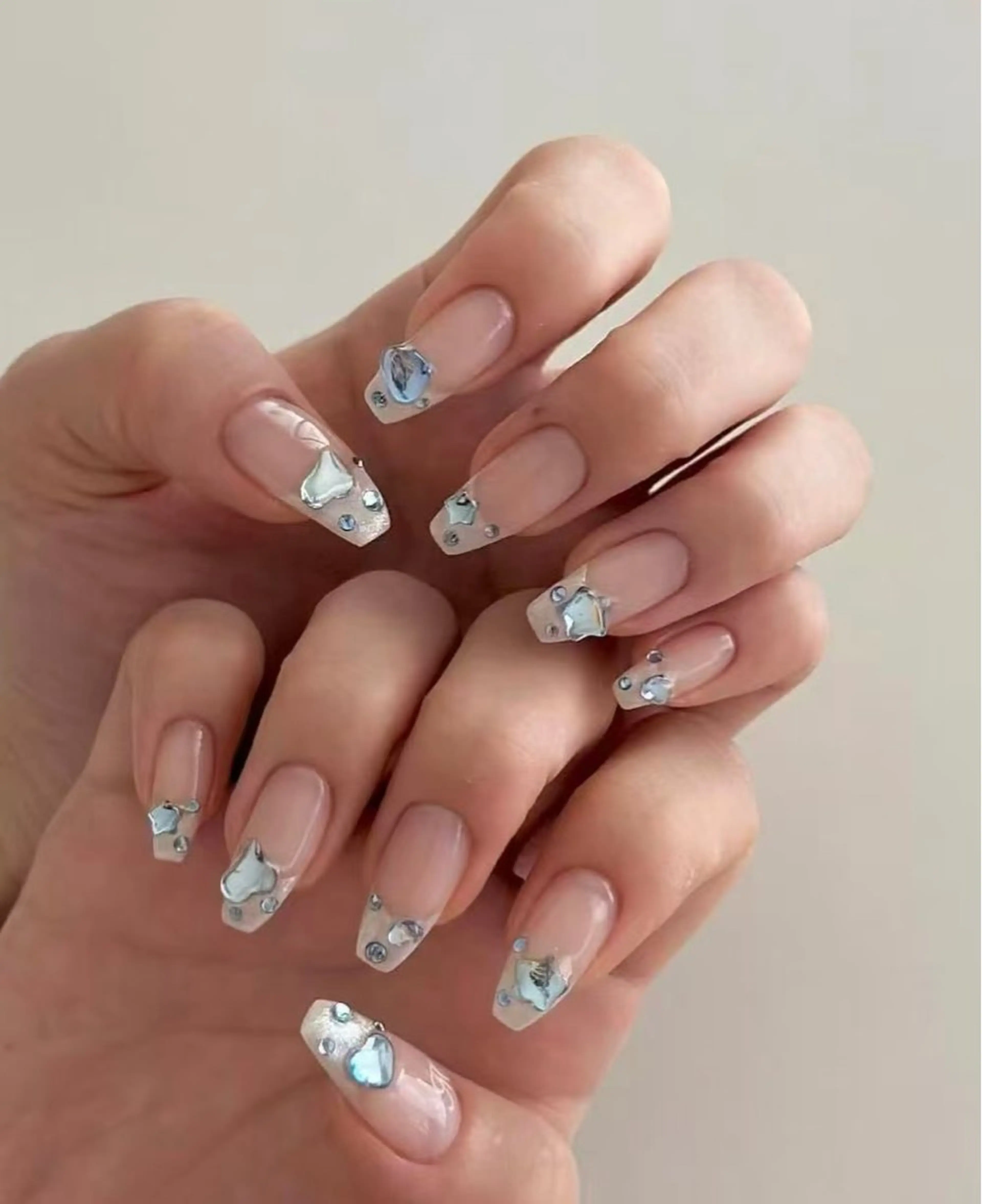 ネイル オーロラネイル フラワーネイル フットネイル フレンチネイル ジェルネイル ハンドネイル BabyYouMi ねねのネイルデザイン