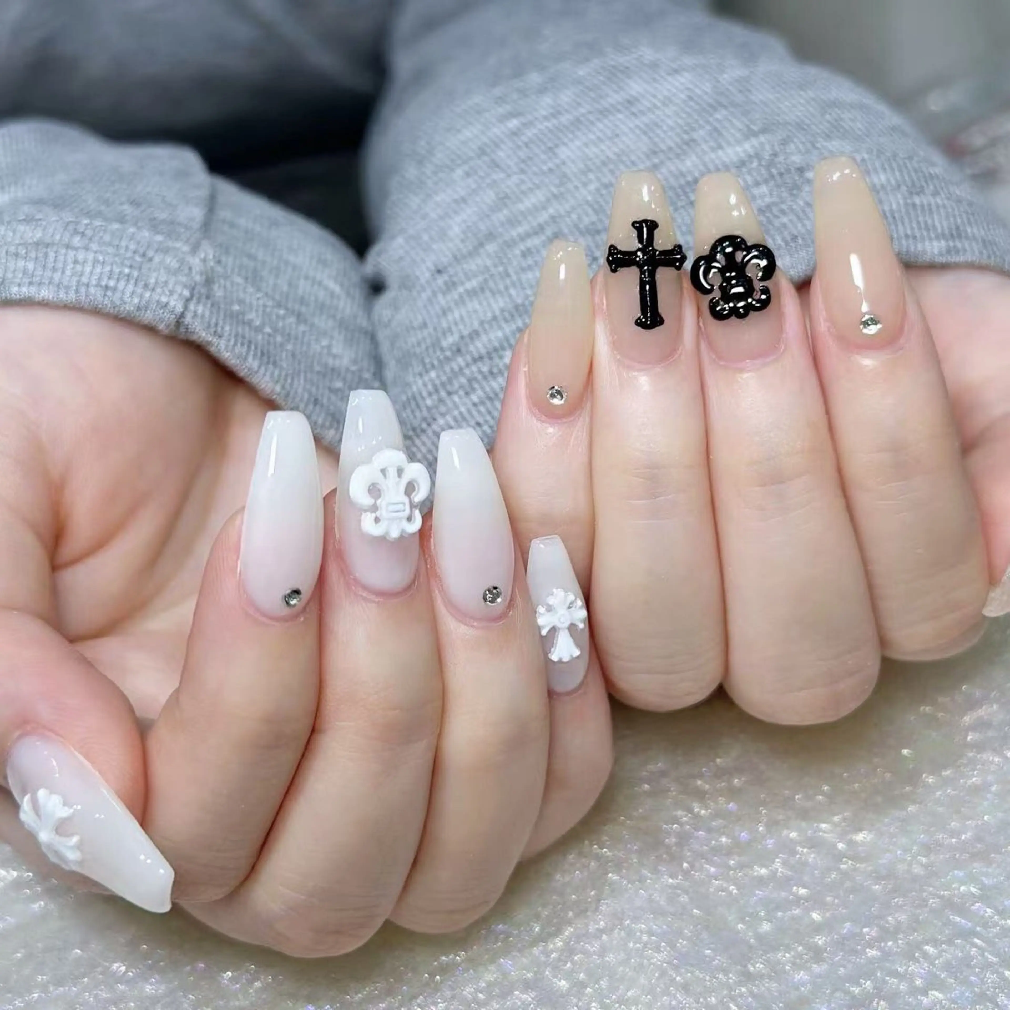 ネイル ハンドネイル Queens ゲンのネイルデザイン