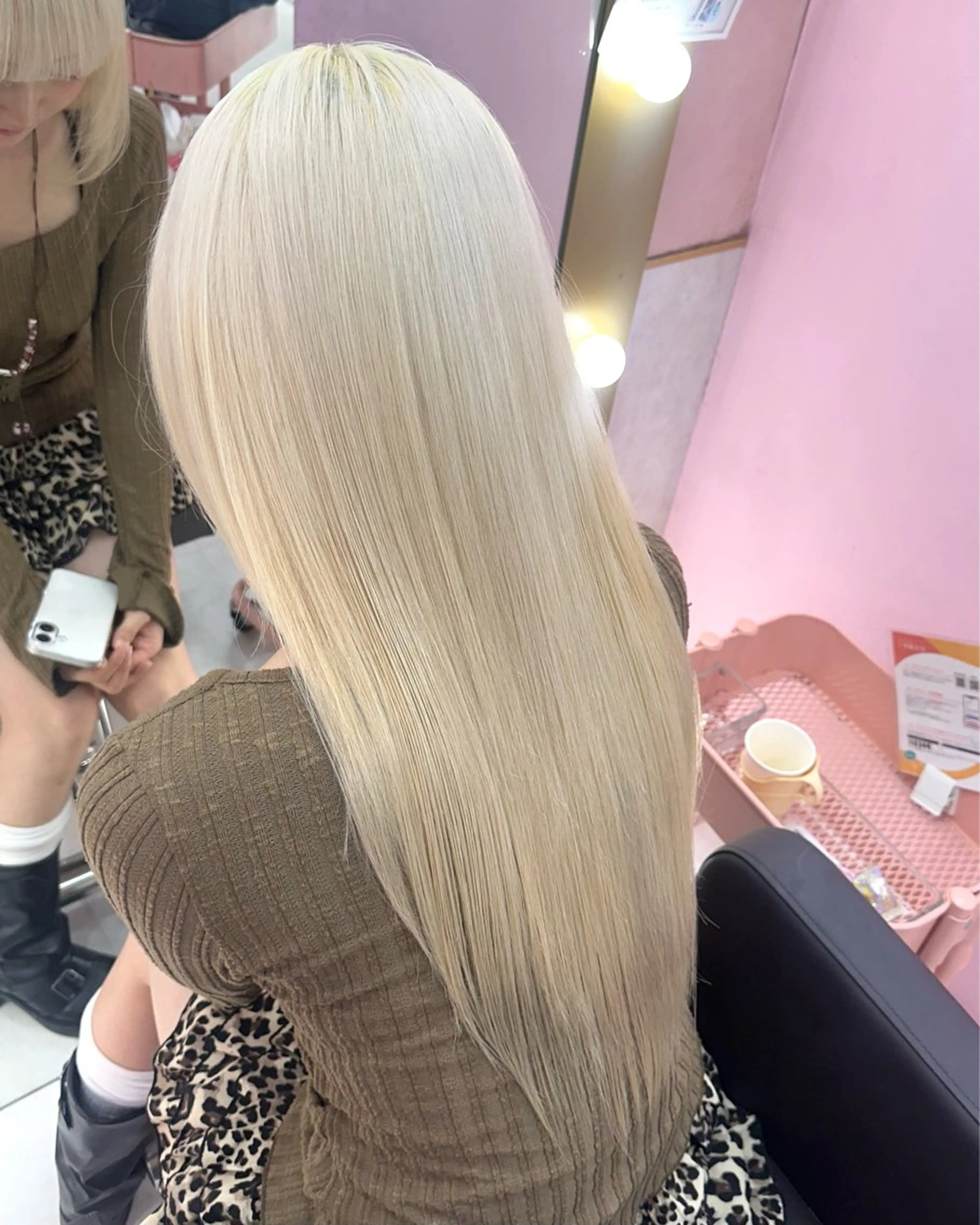 ロング カラー カット ヘアカラー トリートメント ハイトーン支持率 No.1🦋KOKIのヘアスタイル