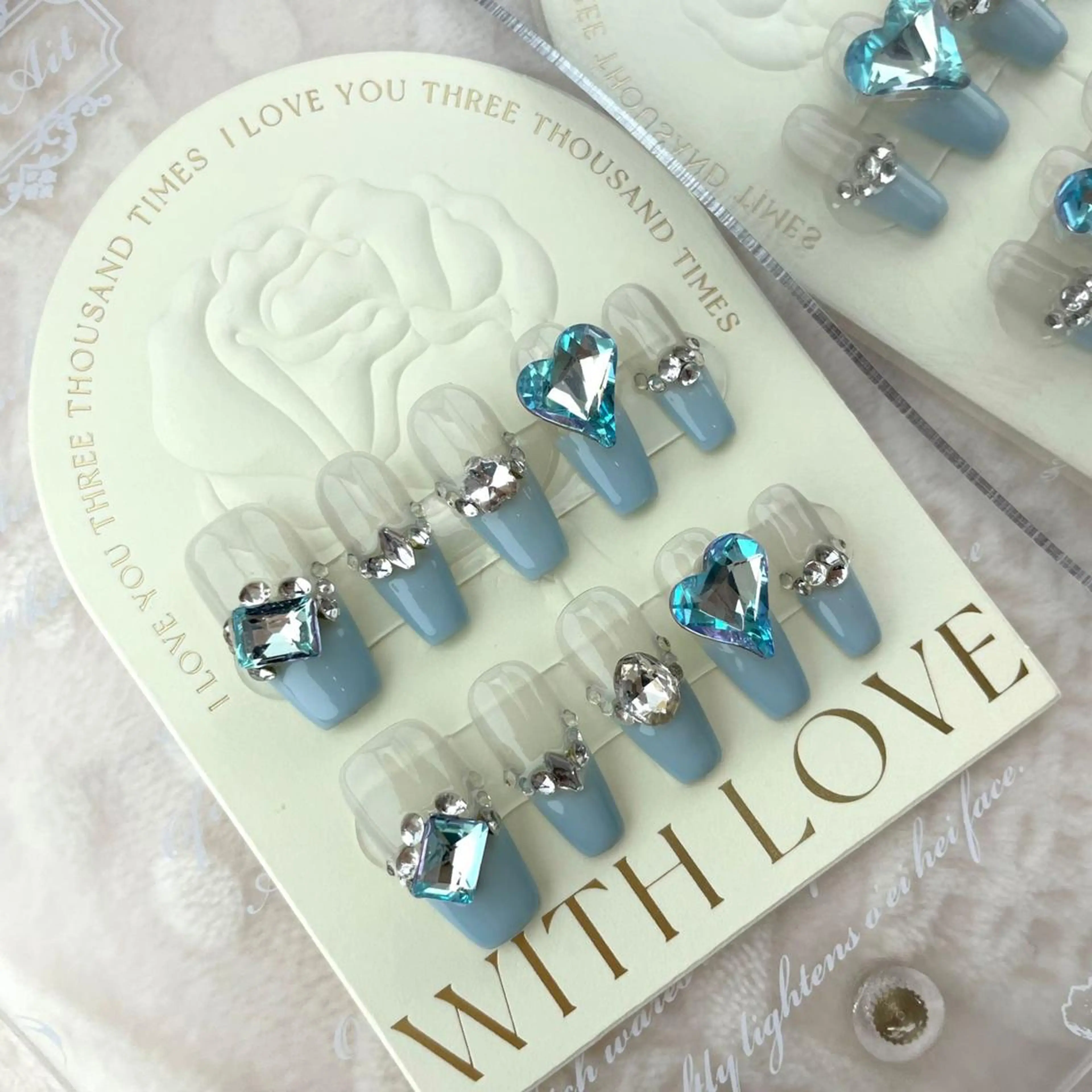 ネイル Yui 🧀のネイルデザイン