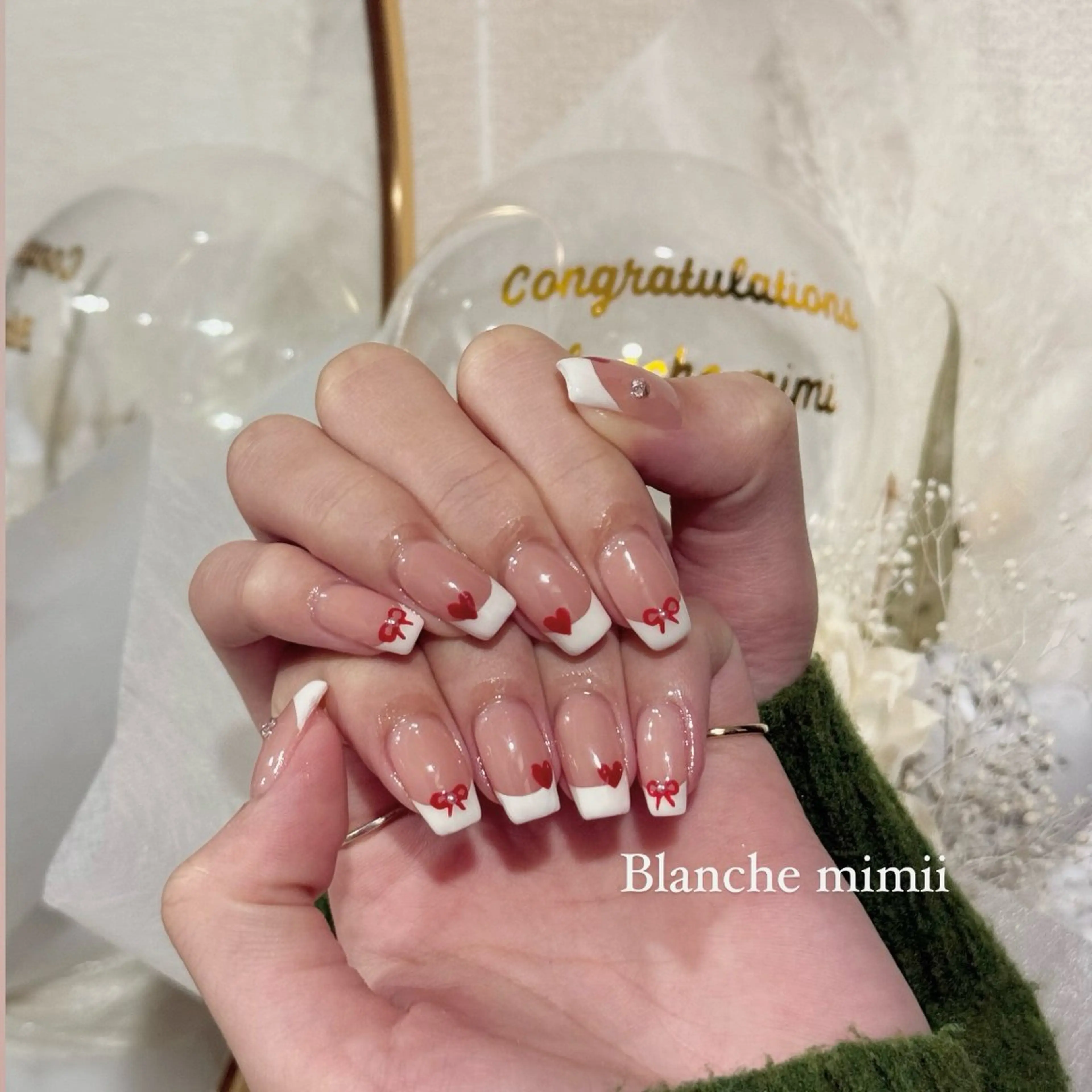 ネイル アートネイル フレンチネイル ハート キラキラネイル マグネットネイル ハンドネイル Blanche　mimii所属・Blanche Ayaのネイルデザイン