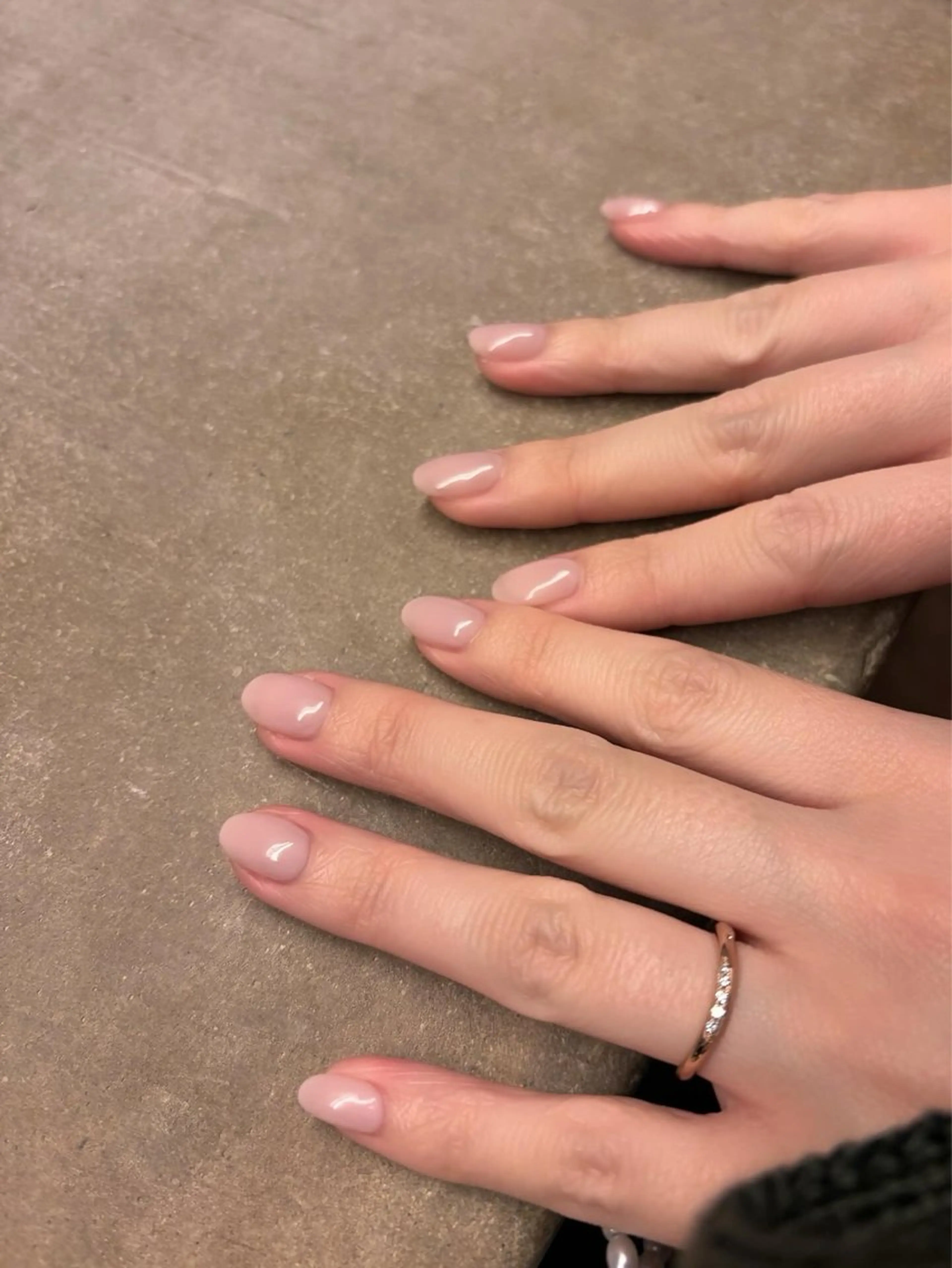 ネイル シンプルネイル Rioka 栄 | 矢場町のネイルデザイン