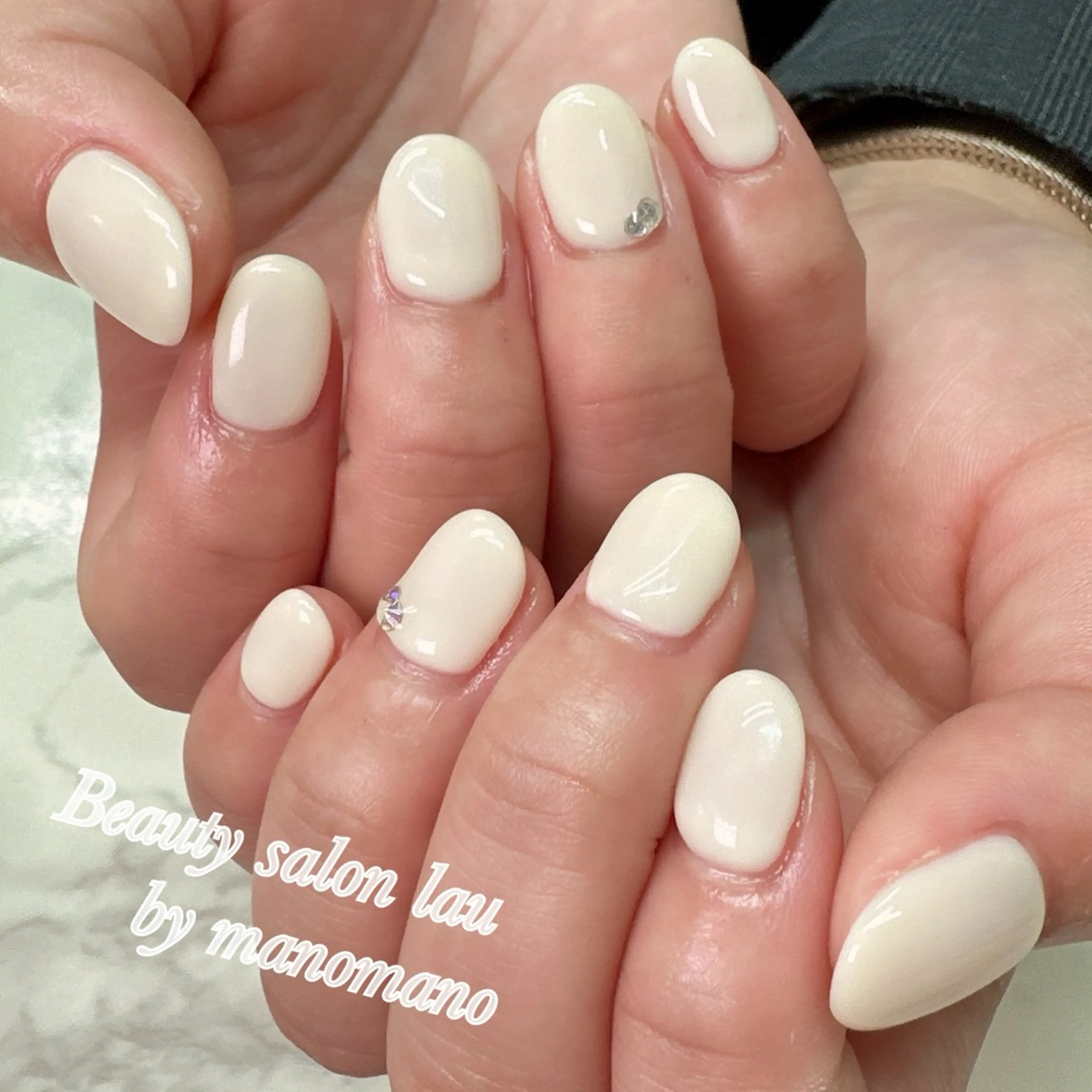 ネイル ラウバイマノマノ なかざとのネイルデザイン