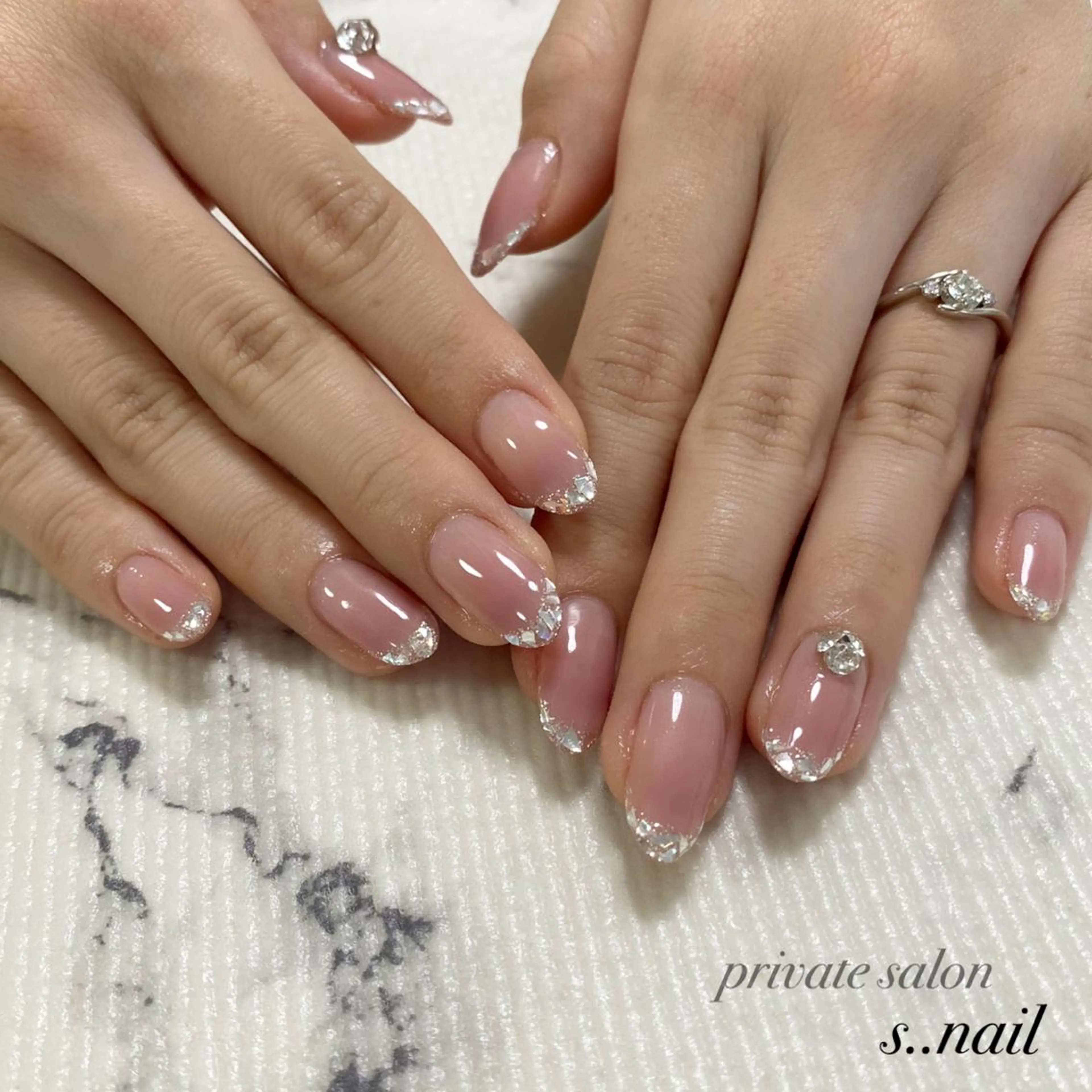 ネイル フレンチネイル ガラスフレンチ ピンク ハンドネイル フットネイル s..nail / MORITAのネイルデザイン