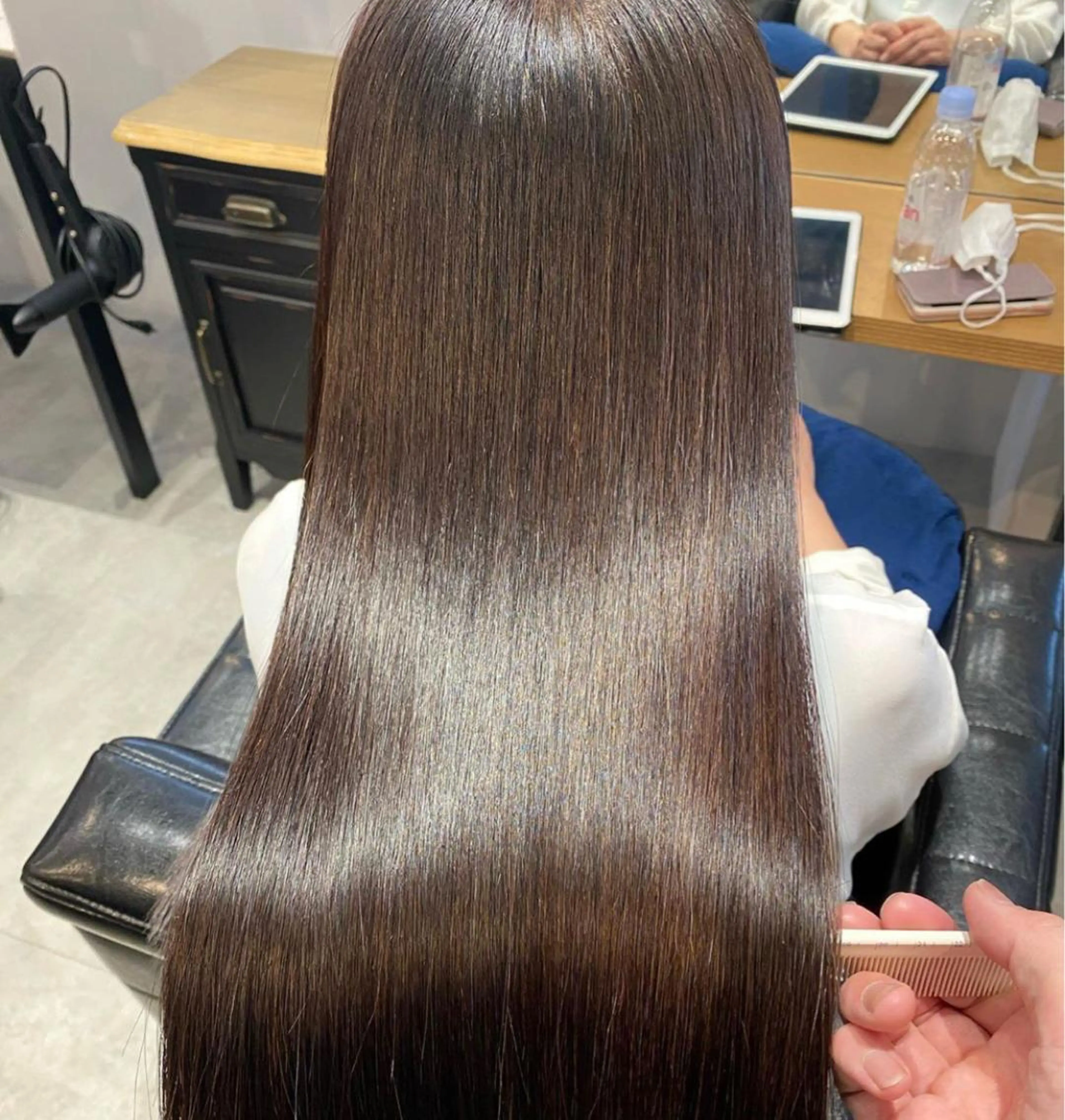 セミロング カラー ヘアアレンジ 外苑前NO.1艶髪 透明感カラーのヘアスタイル