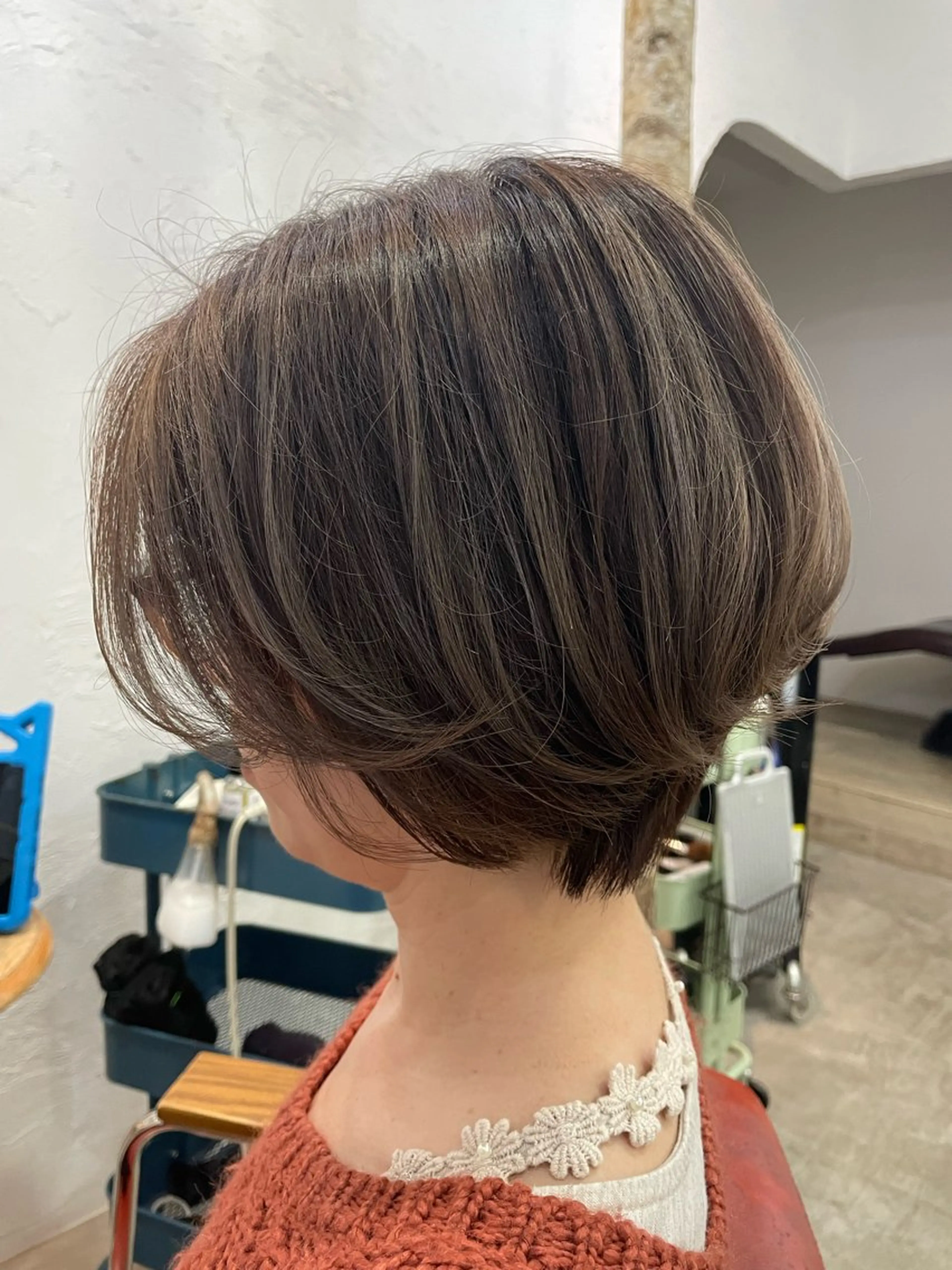 ショート カラー ハイライトカラー ハイライト カット ヘアカラー fio マナミのヘアスタイル