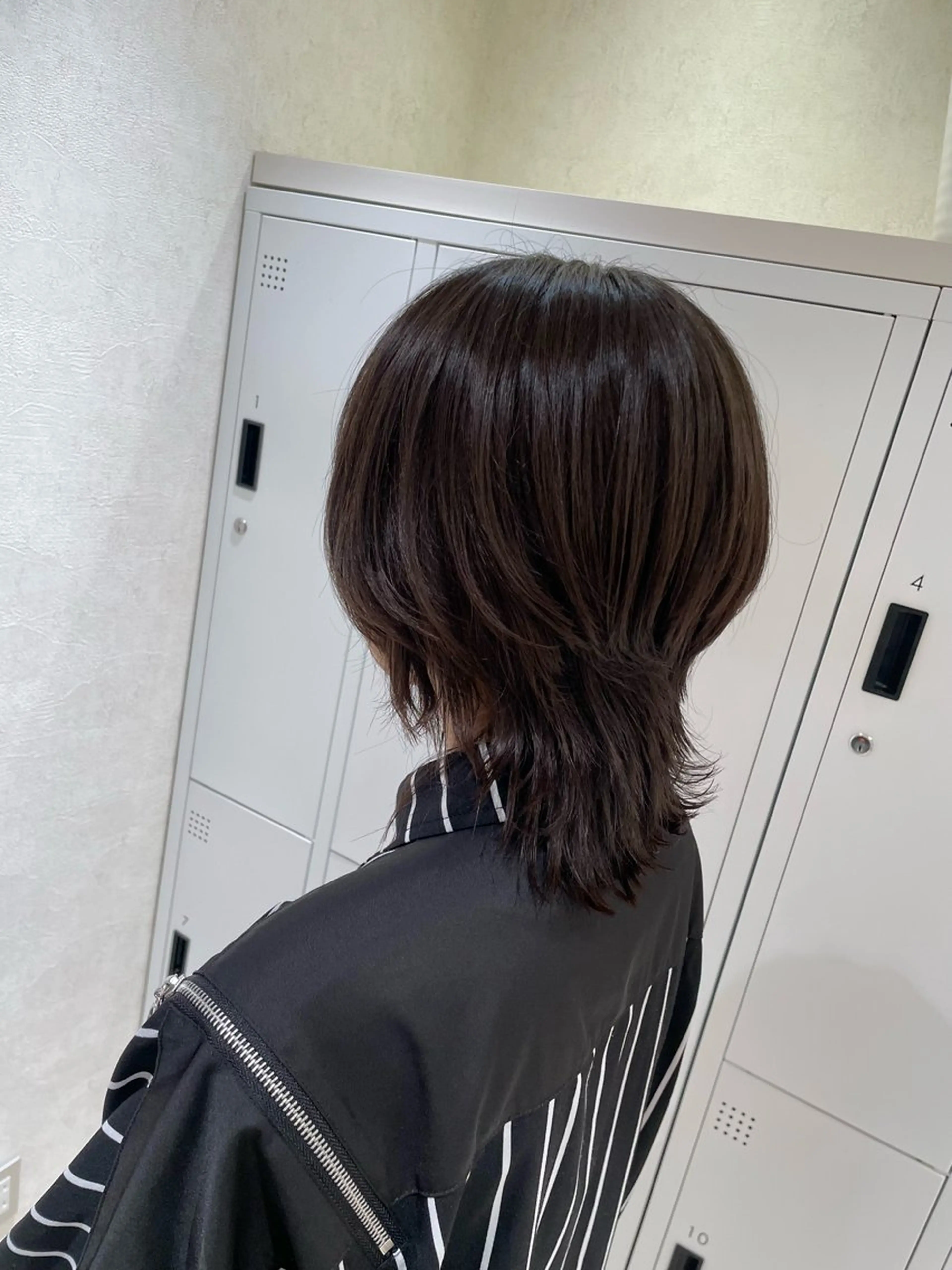 ミディアム ウルフカット カット ⚜️ウルフカット⚜️ タナミ　ミハルのヘアスタイル