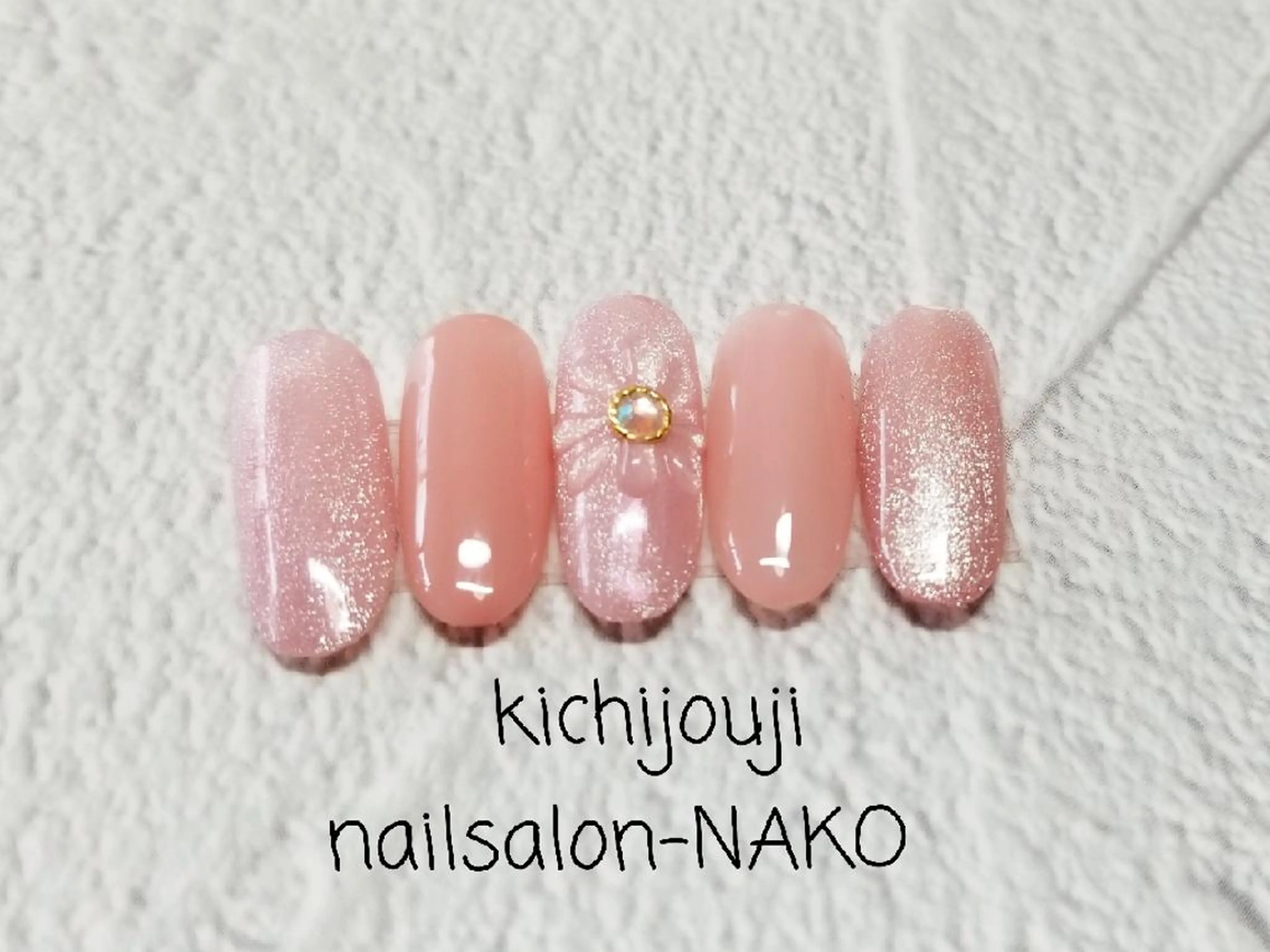 ネイル Salon-NAKO 🐷shirai🐷のネイルデザイン