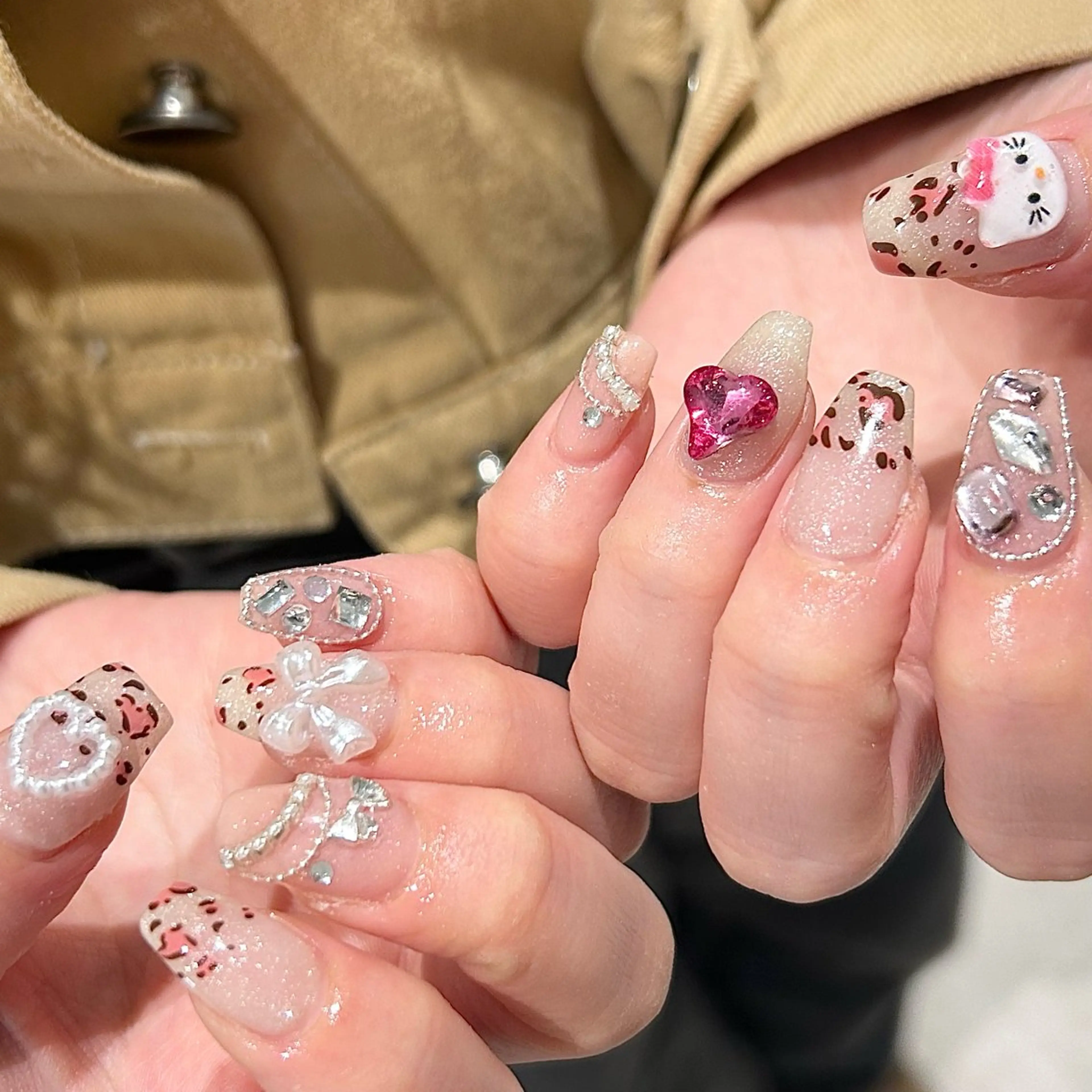 ネイル ハンドネイル honoka ガーリーネイル໒꒱のネイルデザイン