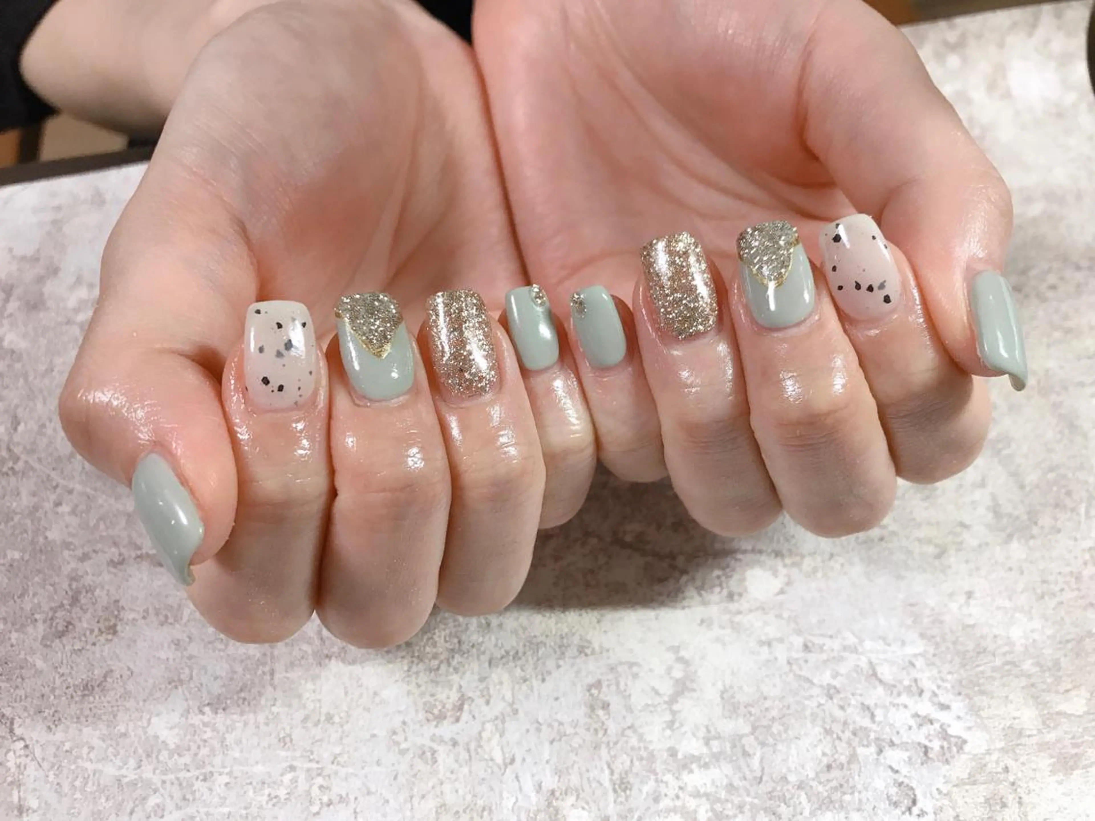 ネイル スクエアネイル ハンドネイル Mogu nail 二子玉川のネイルデザイン