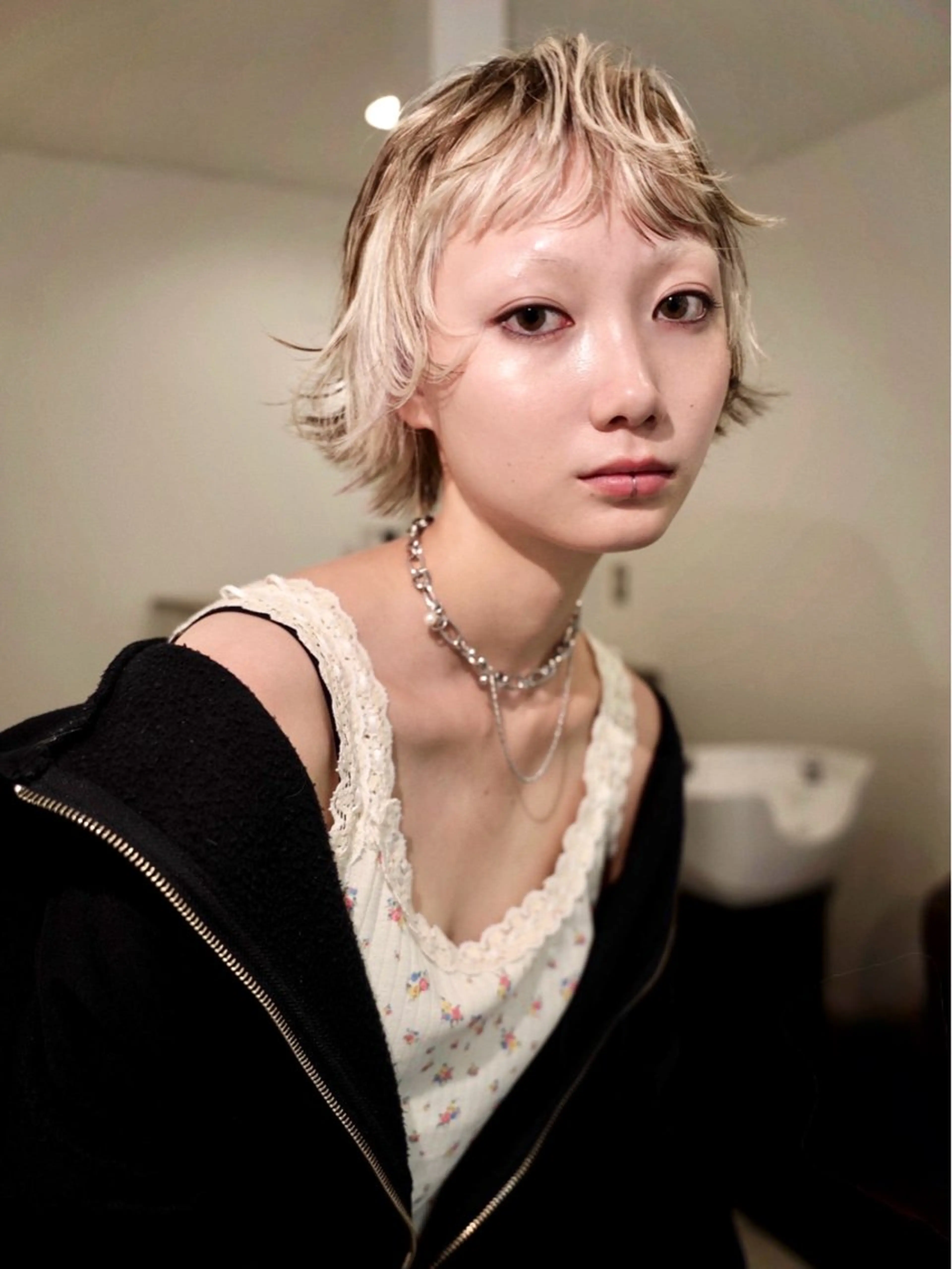 ショート カラー デザインカラー カット ヘアカラー トリートメント デザイン/ブリーチ Kaito🐩/栄のヘアスタイル