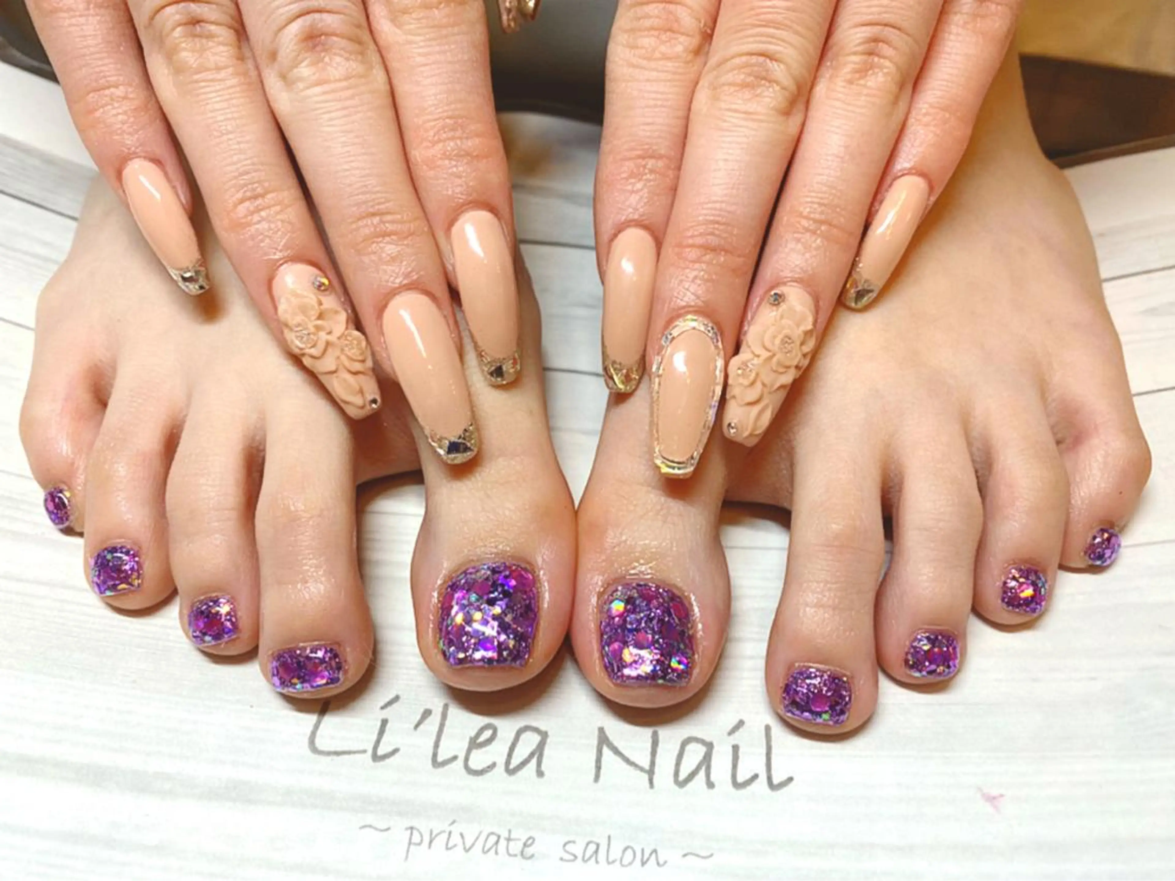 ネイル Li'leaNail AINAのネイルデザイン