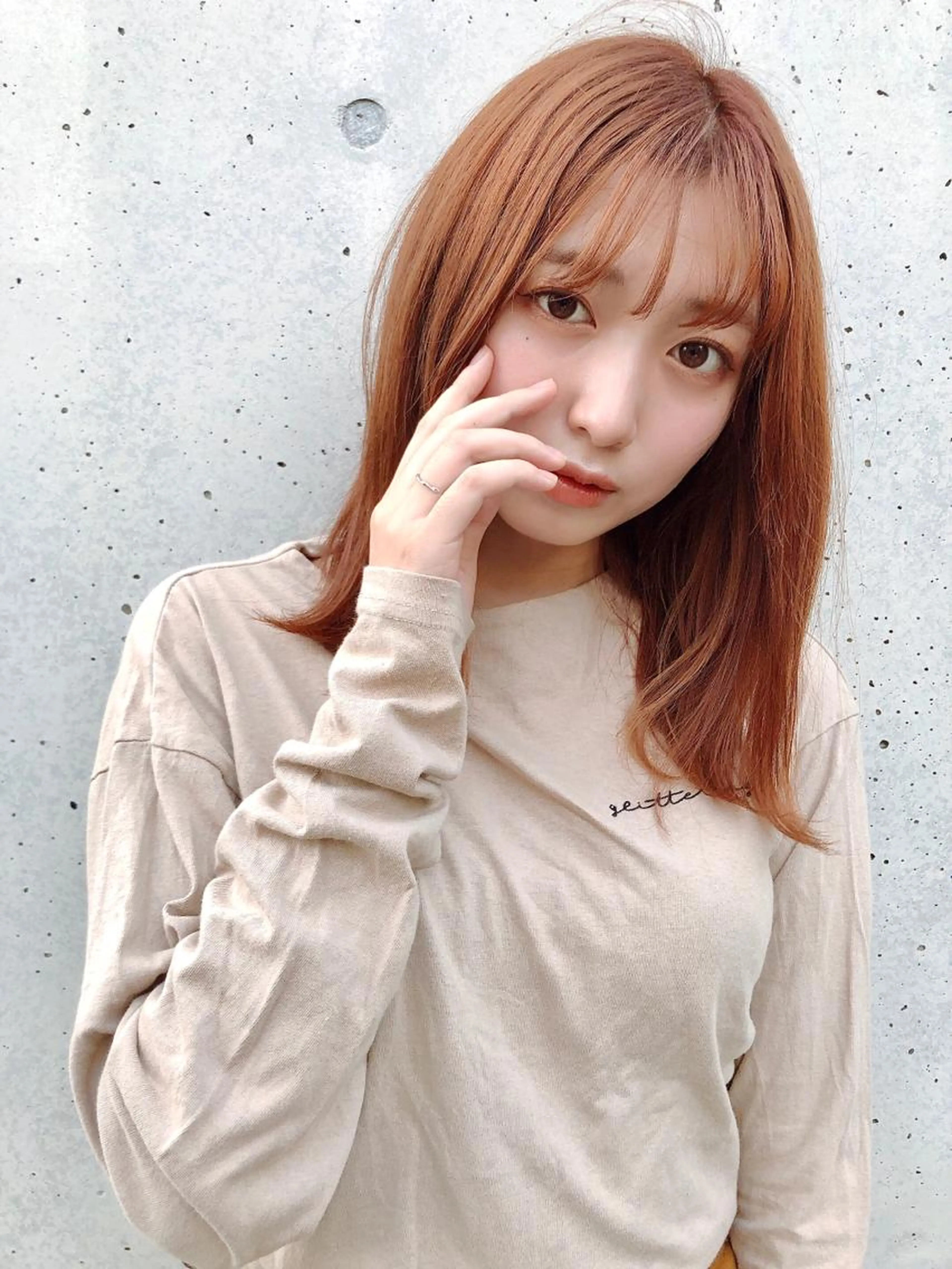 【新規限定】小顔補正カット & 透け感抜群 イルミナカラーの写真