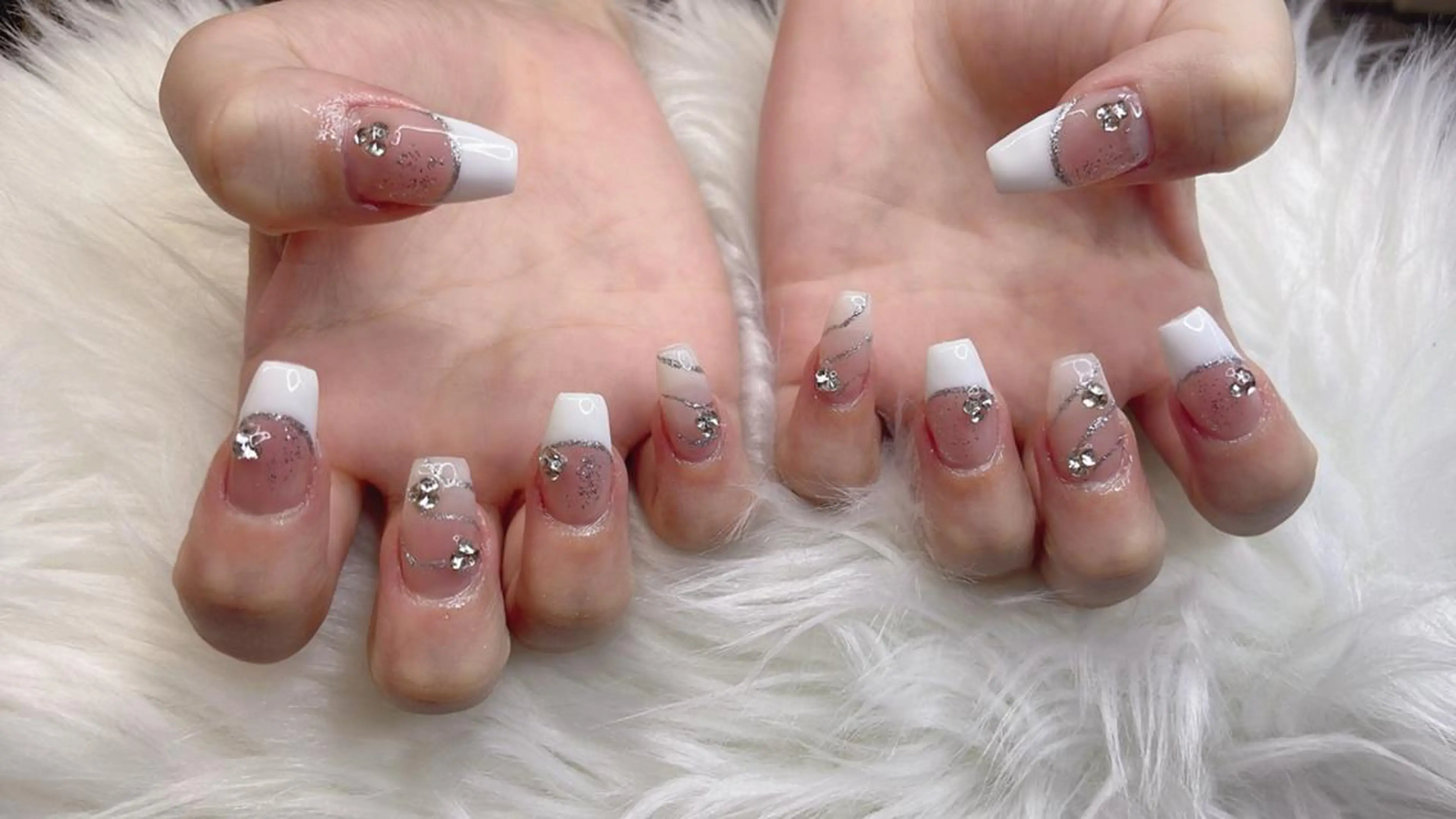 ネイル ゆうさ Nailのネイルデザイン