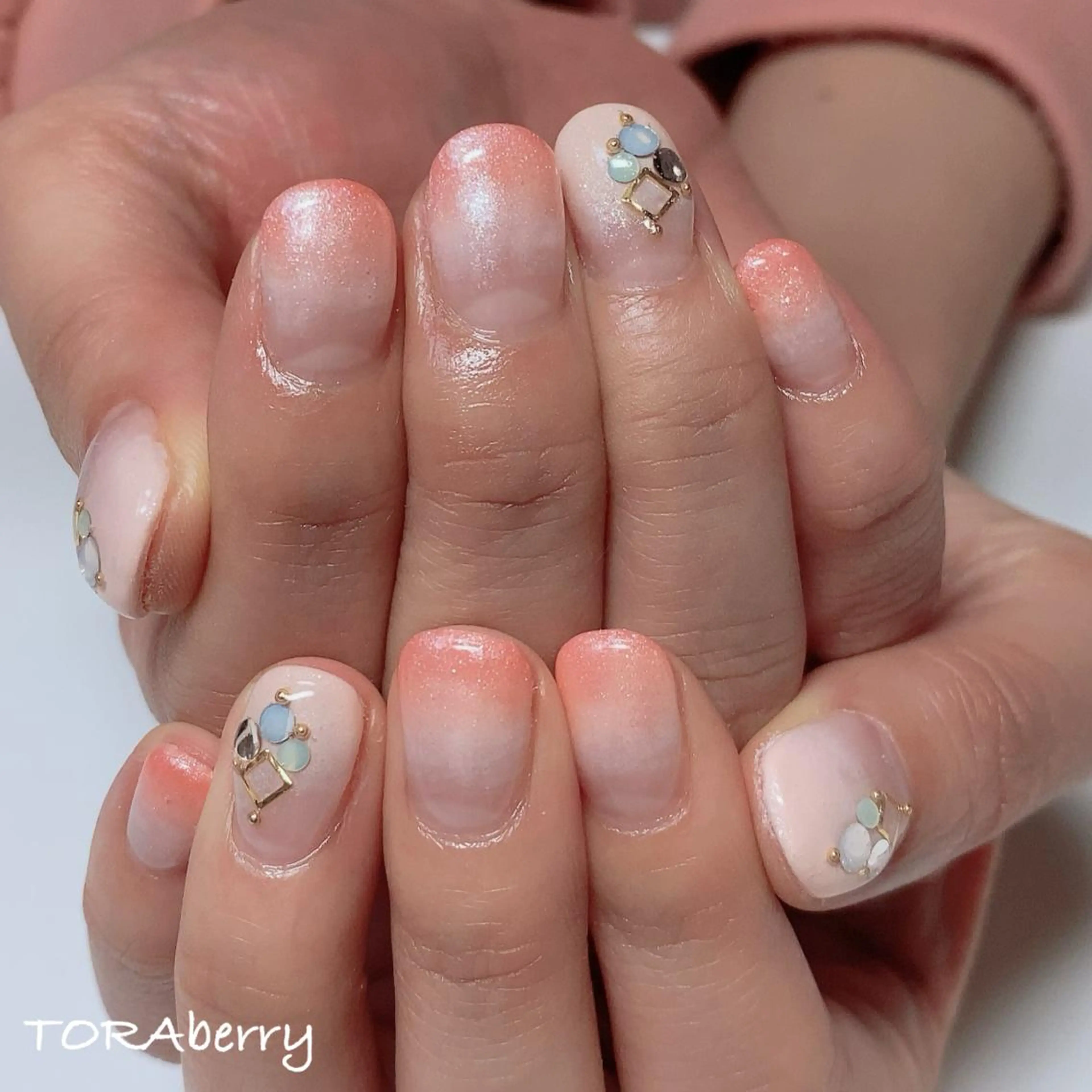 ネイル ハンドネイル ネイリスト なつみのネイルデザイン