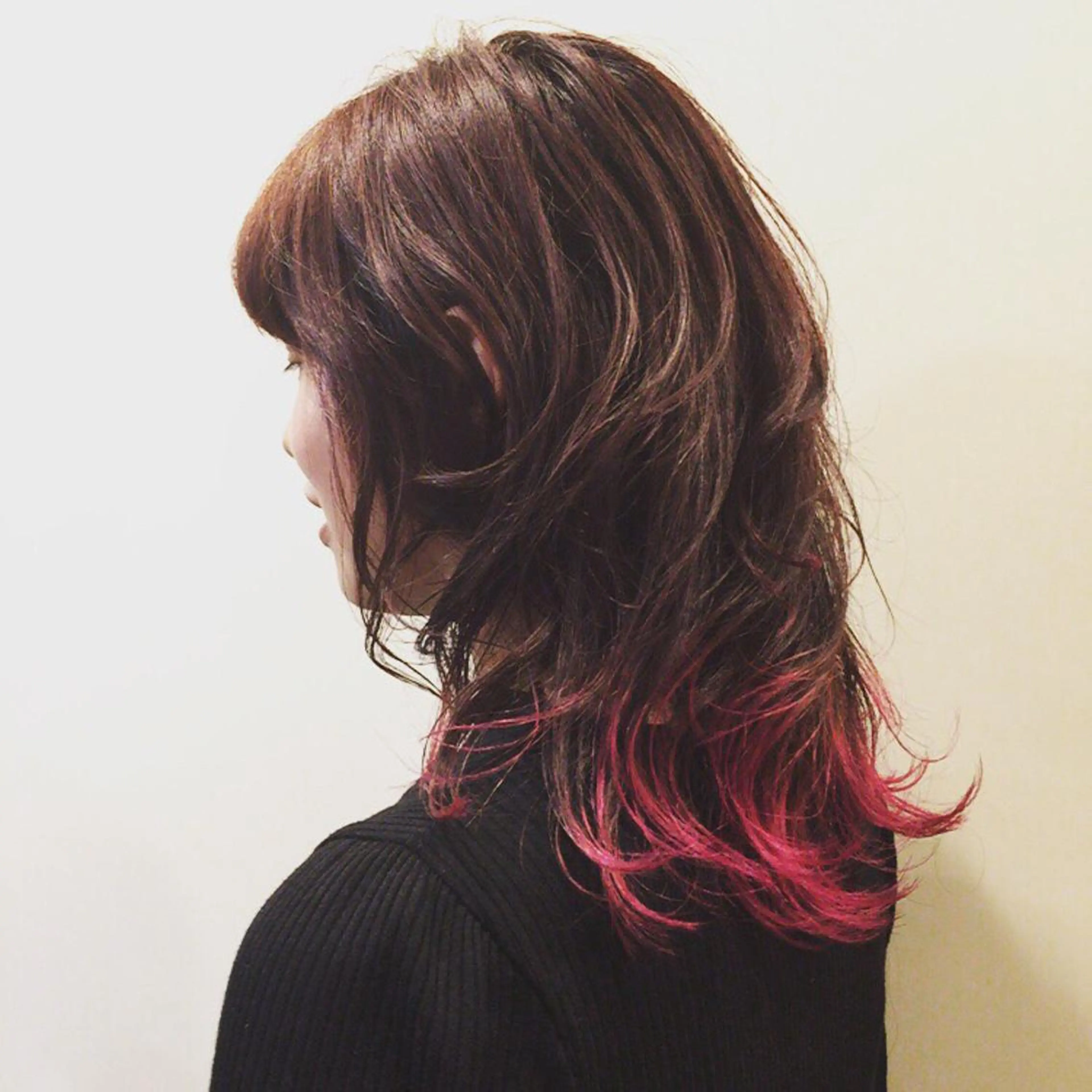 セミロング カラー ピンクカラー カット ヘアカラー トリートメント ヘアセット 中村 優太のヘアスタイル