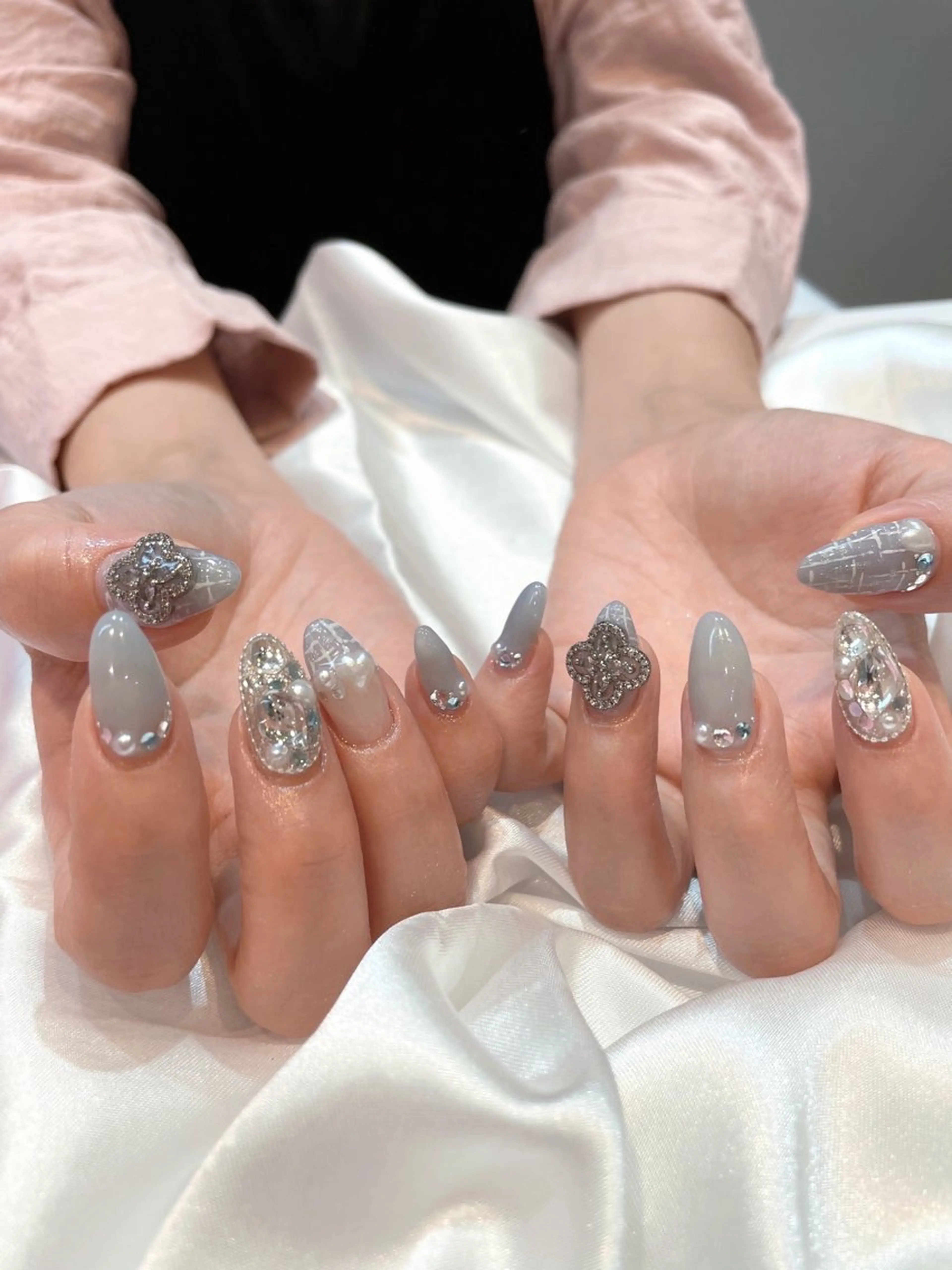 ネイル ハンドネイル classic 新横浜所属・山田 暉のネイルデザイン