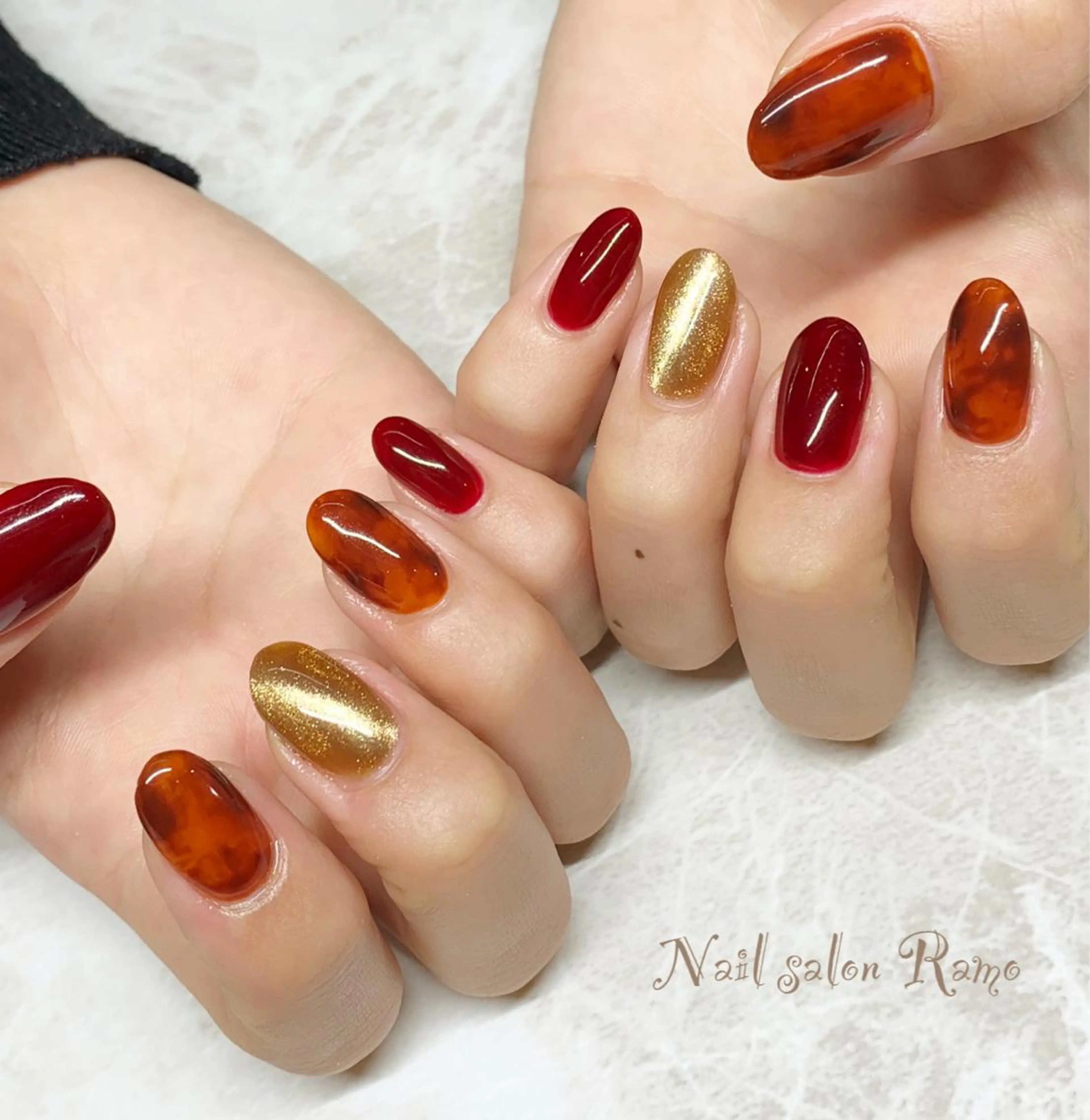 ネイル べっ甲ネイル ブルー ジェルネイル ワンカラーネイル パラジェル Nail salon Ramo所属・松田 祥子のネイルデザイン