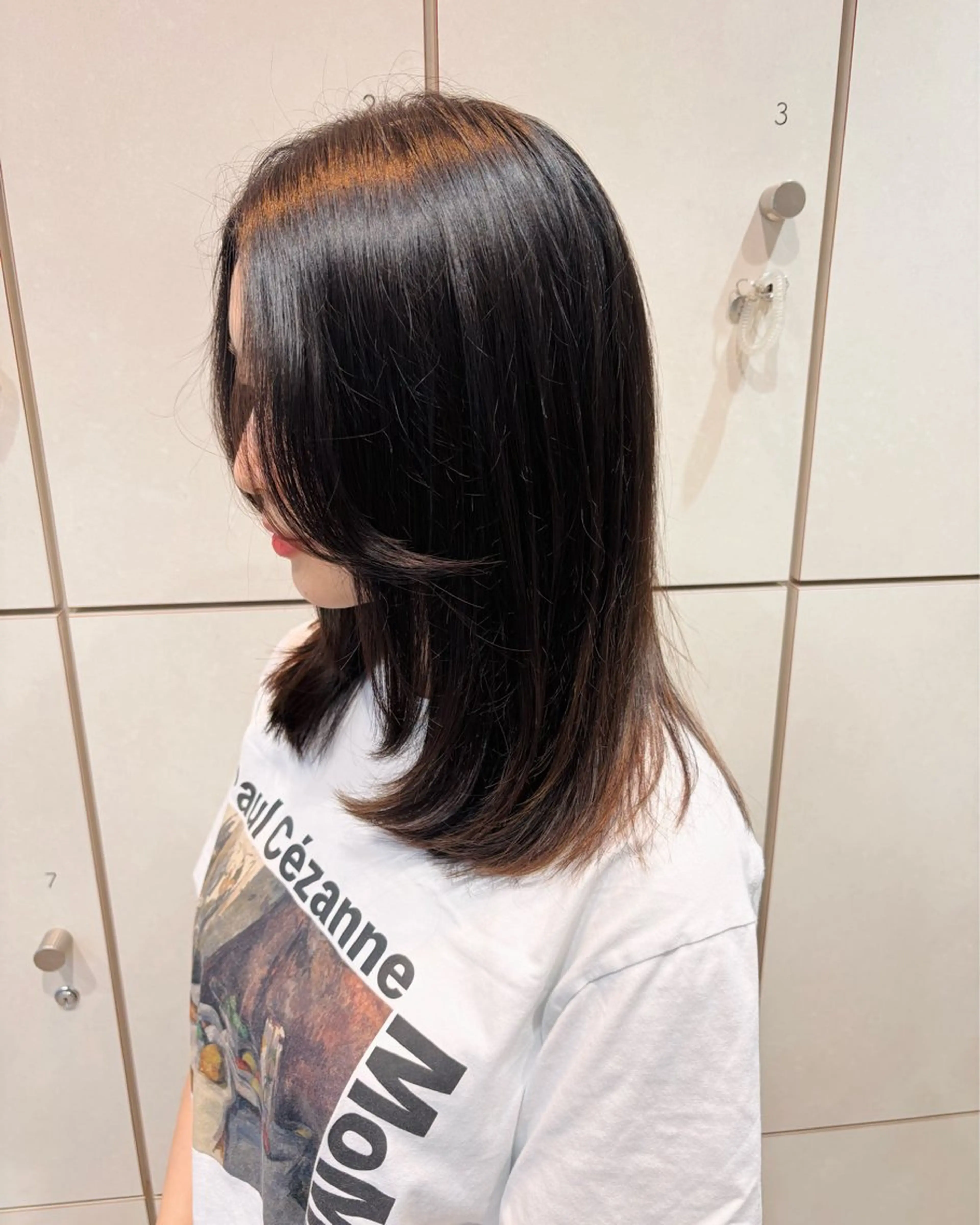 ミディアム 顔まわりレイヤー 顔周りカット レイヤーカット ローレイヤー ボブ/ショート/金田 夏葵のヘアスタイル