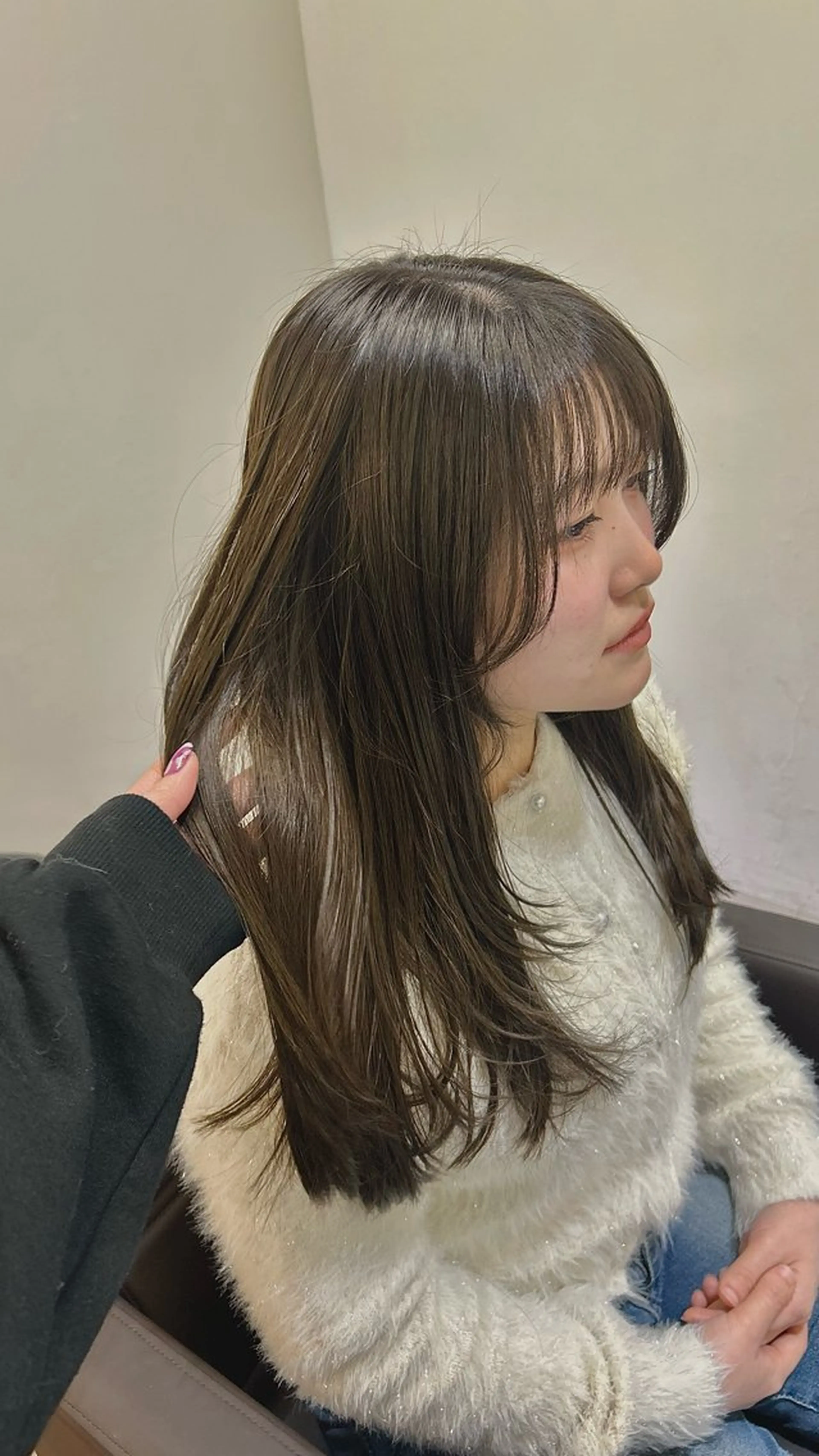カラー オリーブカラー ヘアカラー The ECT marinaのヘアスタイル