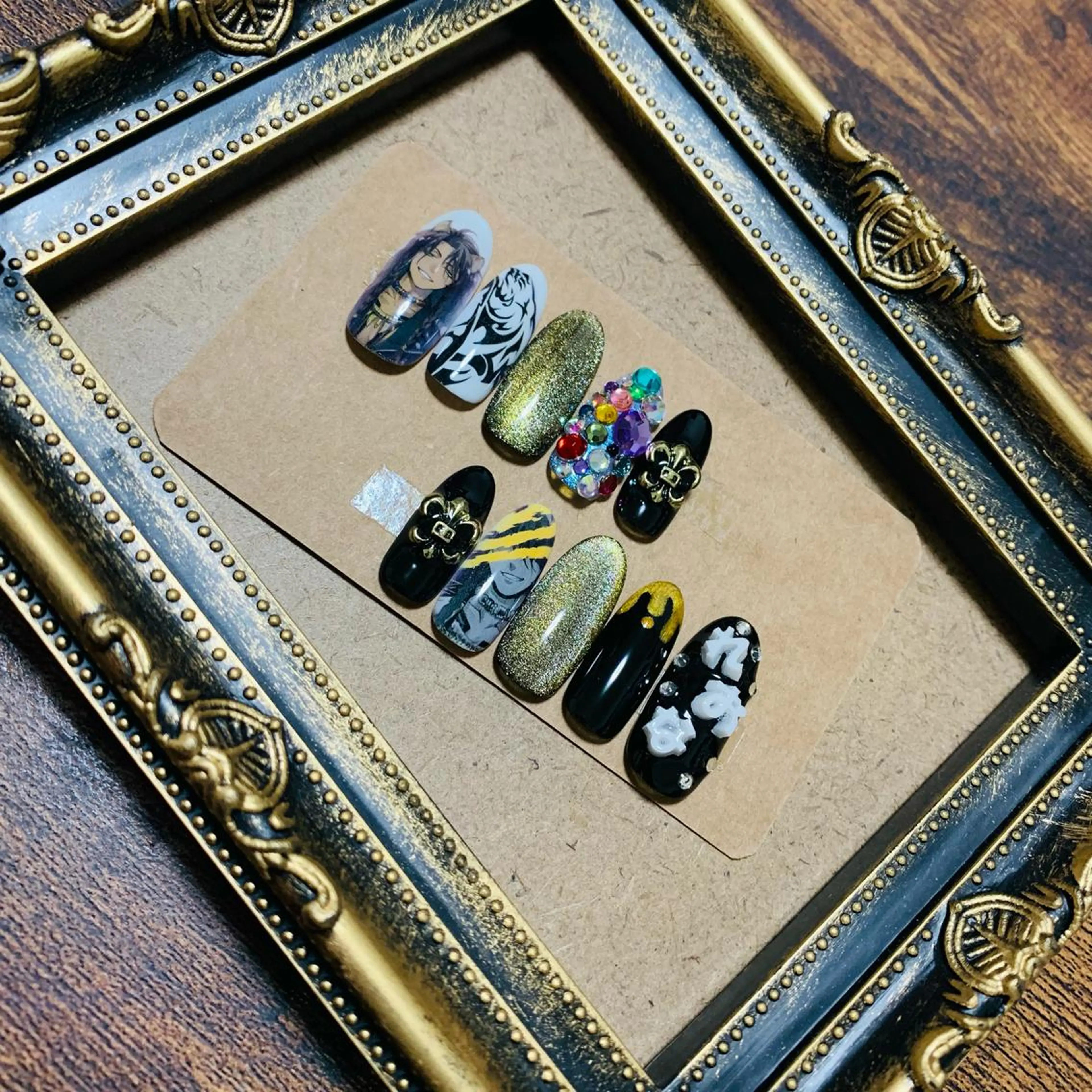 ネイル アートネイル オーロラネイル ジェルネイル キラキラネイル マグネットネイル Nailsalon Spina 琴美のネイルデザイン