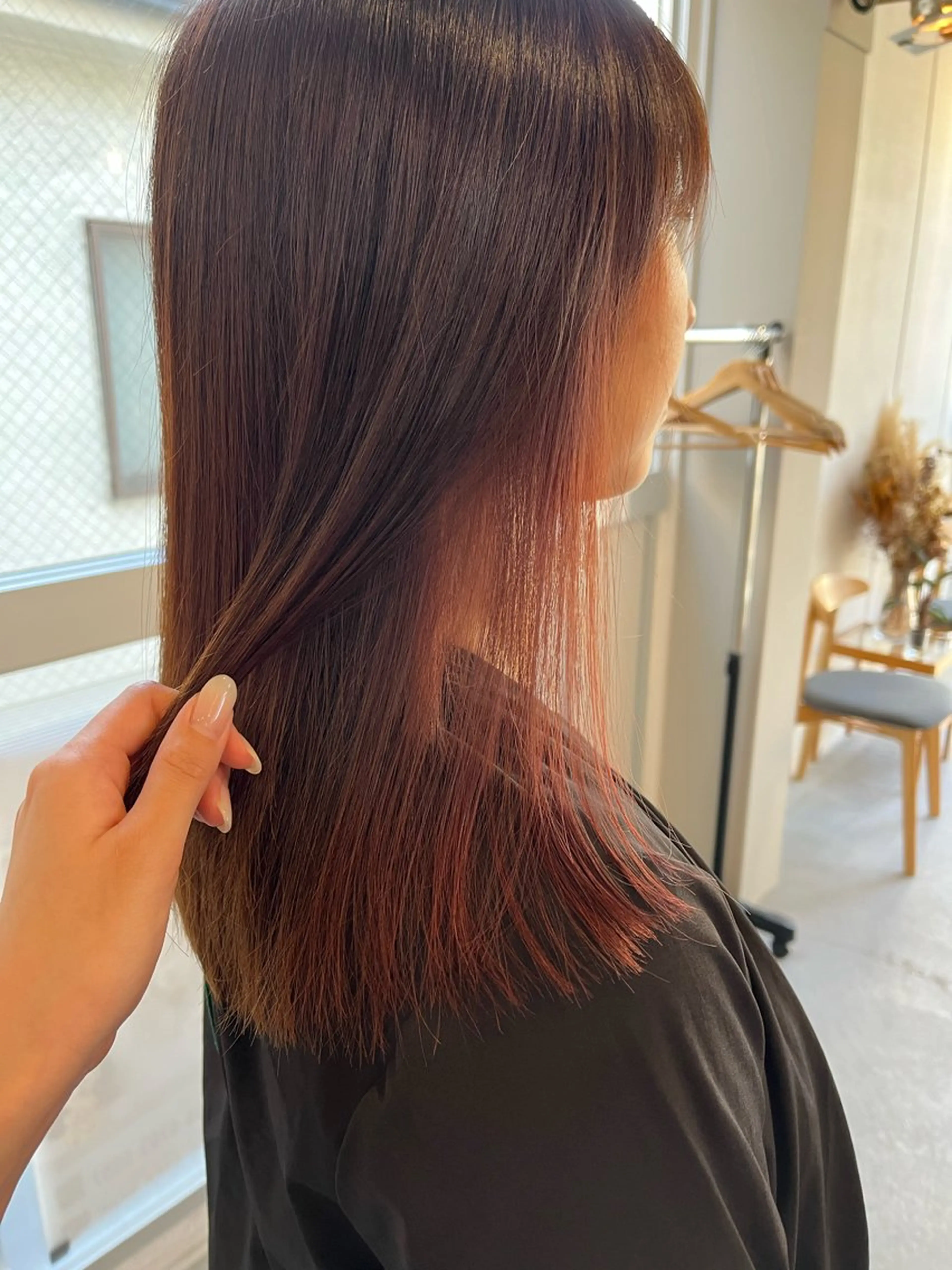 ミディアム ヘアカラー わだ なつきのヘアスタイル