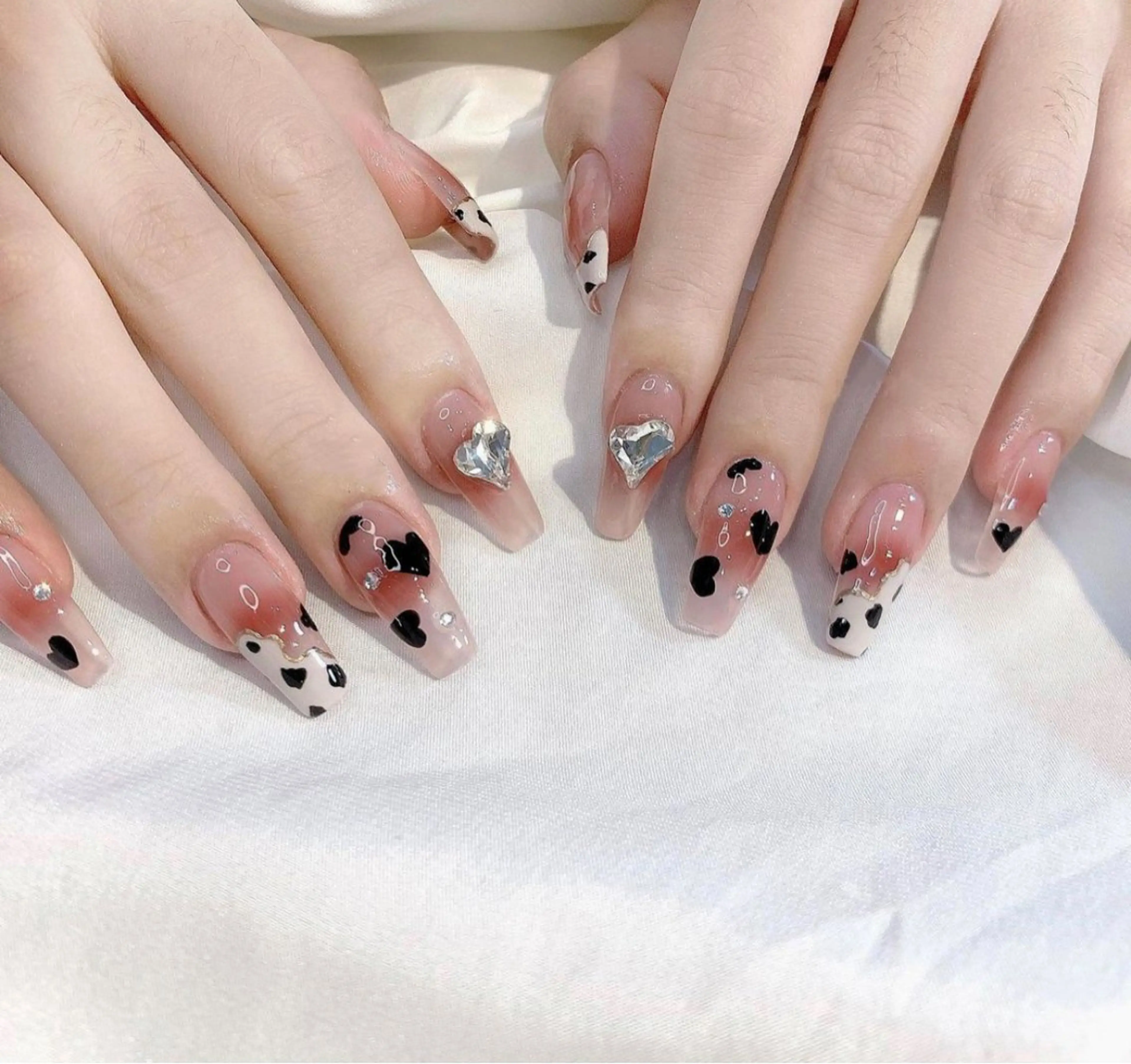 ネイル Glow Nail スカルプ専門店のネイルデザイン