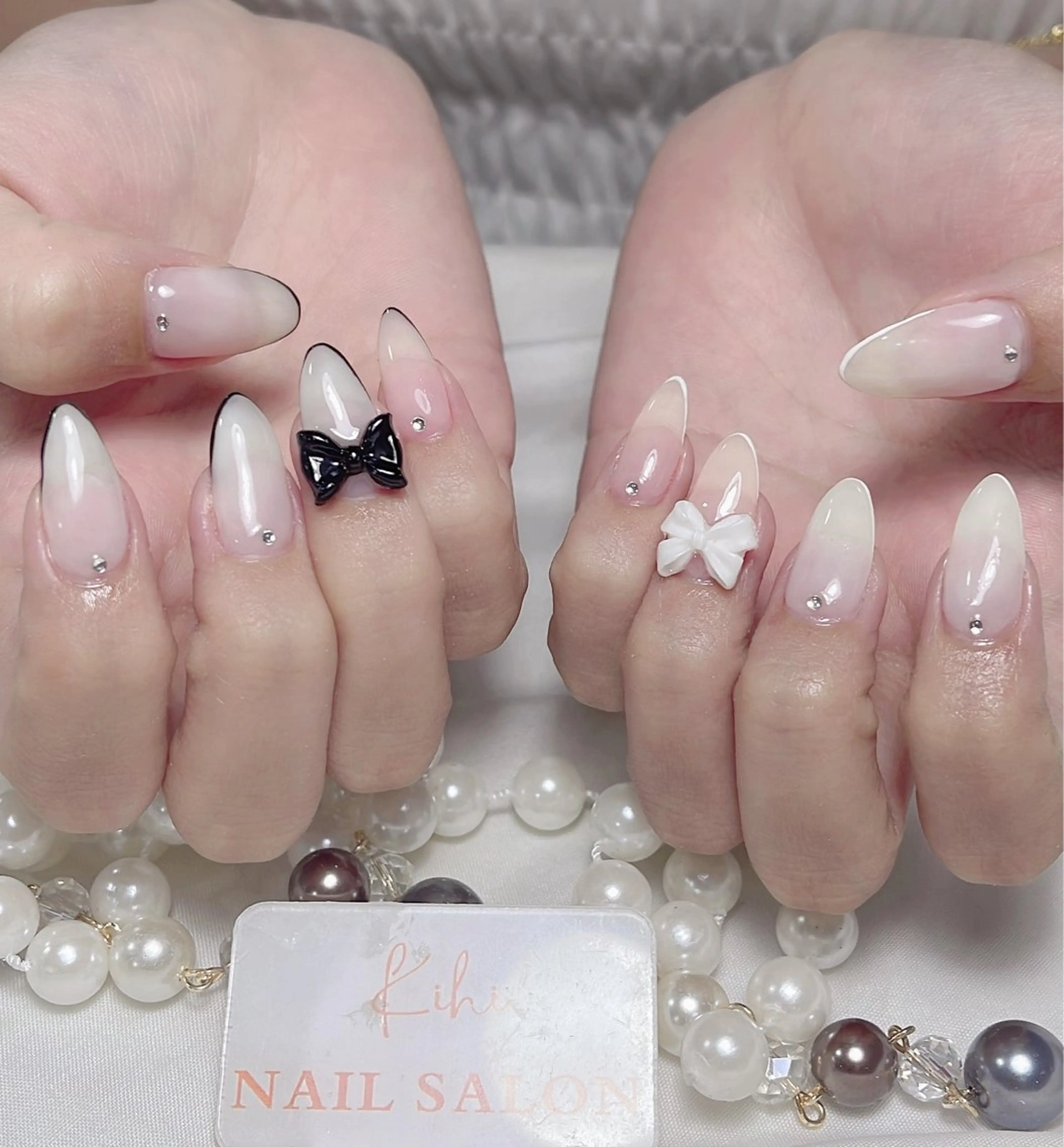 ネイル アートネイル フレンチネイル ジェルネイル グラデーション 韓国ネイル 村中 ハナのネイルデザイン