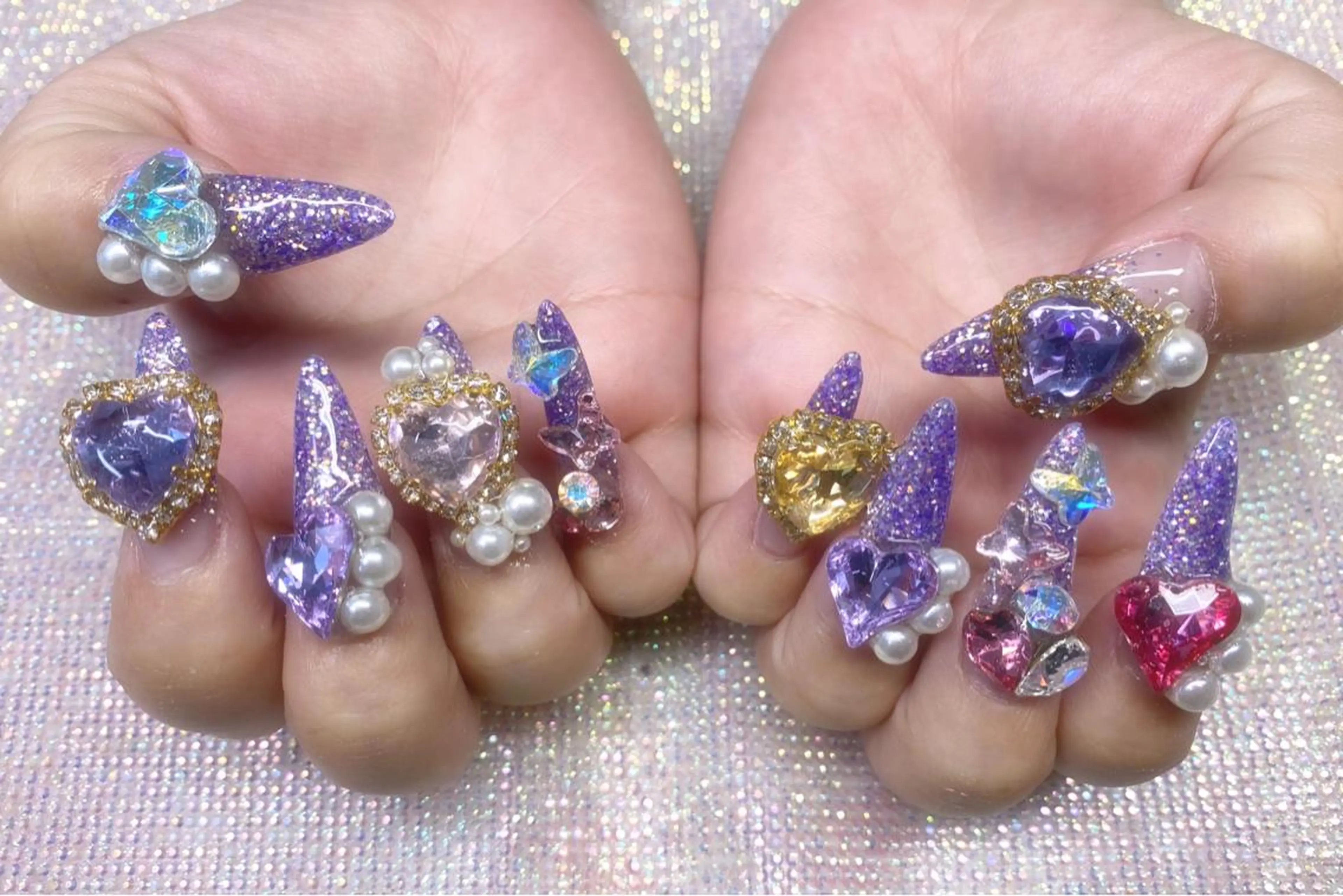 ネイル ストーンネイル Rire_eye+beauty_nail所属・Rire_ nail_yukiのネイルデザイン