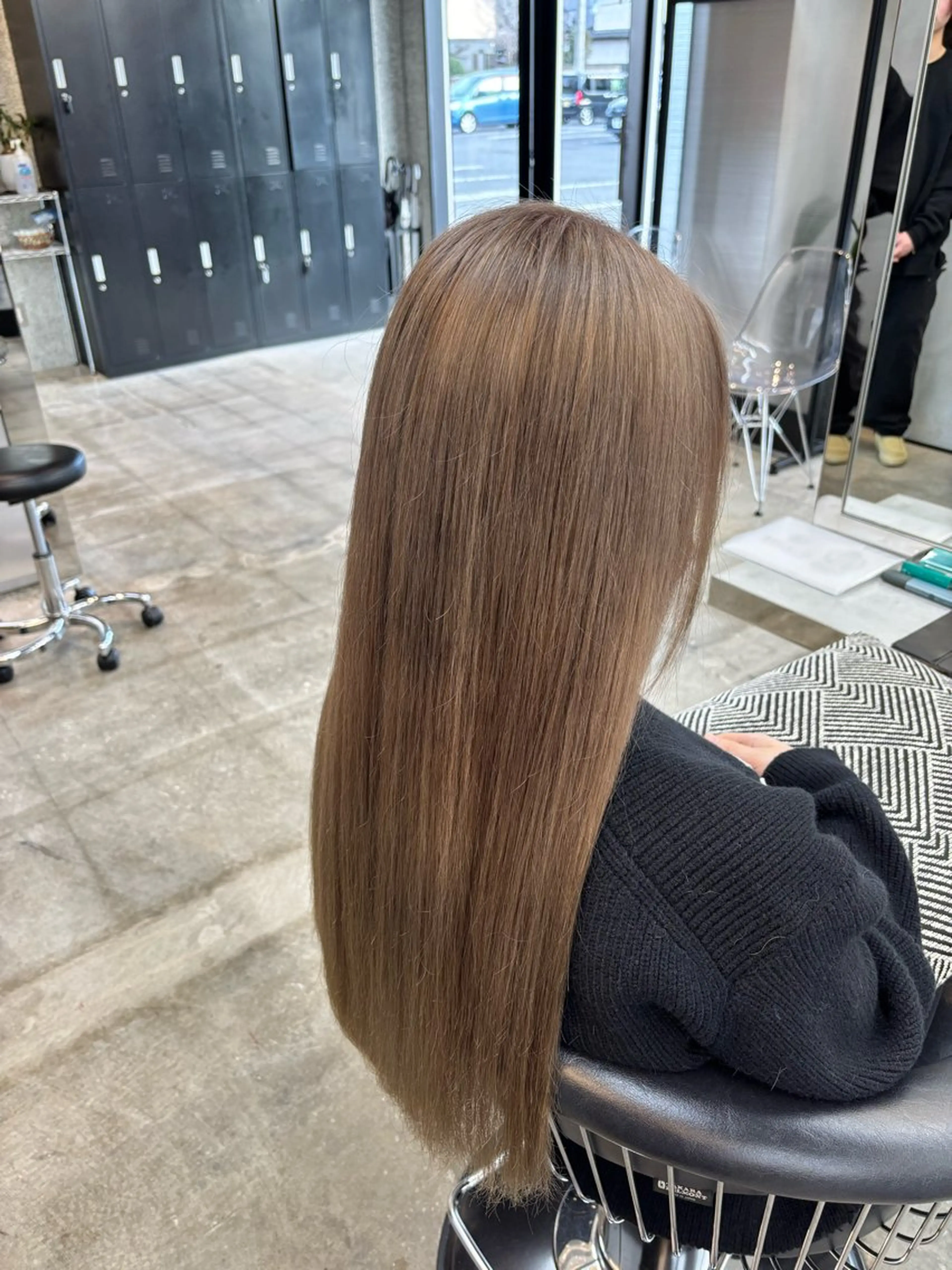 ロング カラー ベージュカラー ミルクティーベージュ 🌷艶感カラー🌷 富施　優花のヘアスタイル