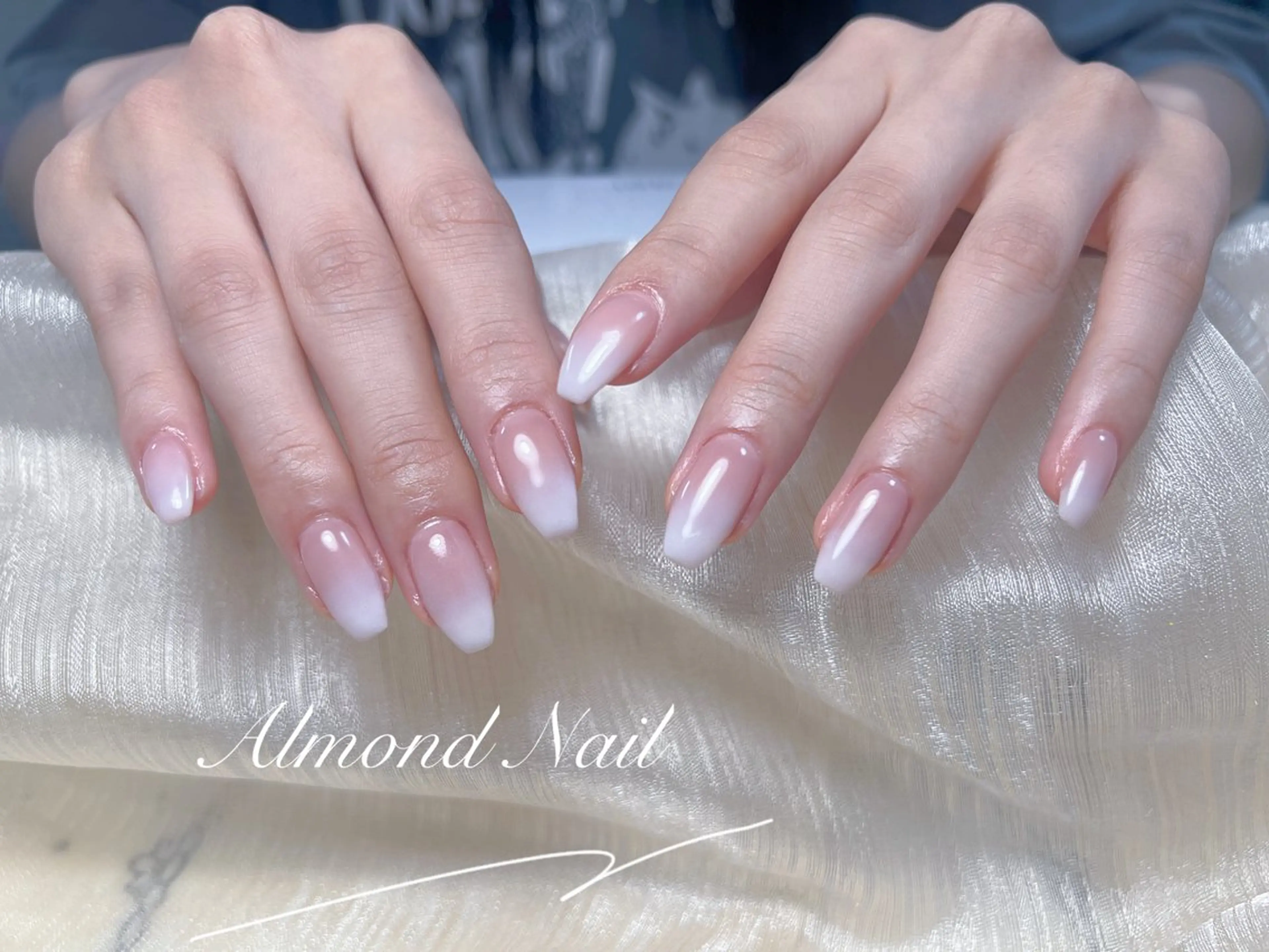 ネイル ハンドネイル Almond Nail 亀戸のネイルデザイン