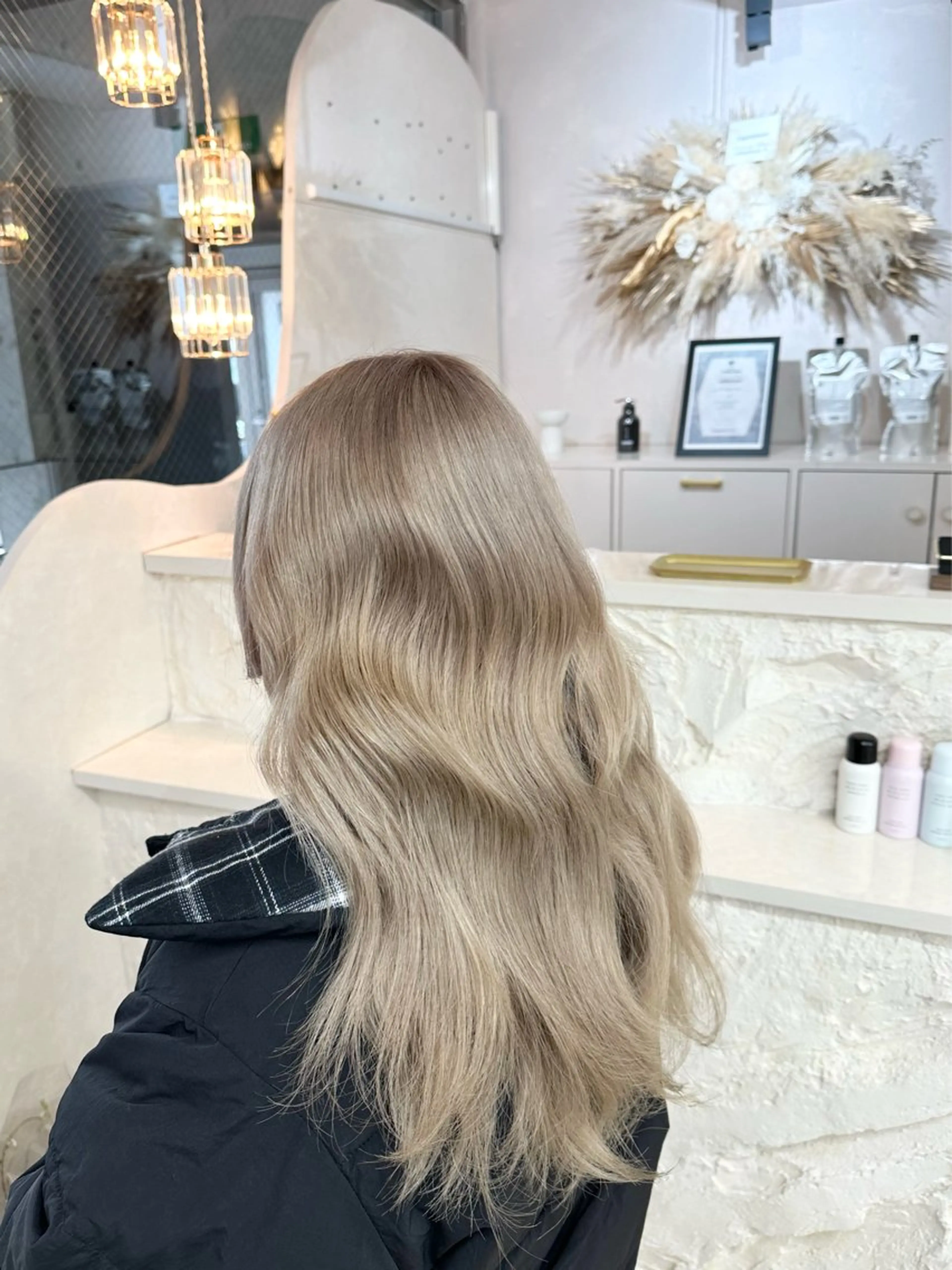 ロング ヘアカラー トリートメント XELM_ Aoiのヘアスタイル