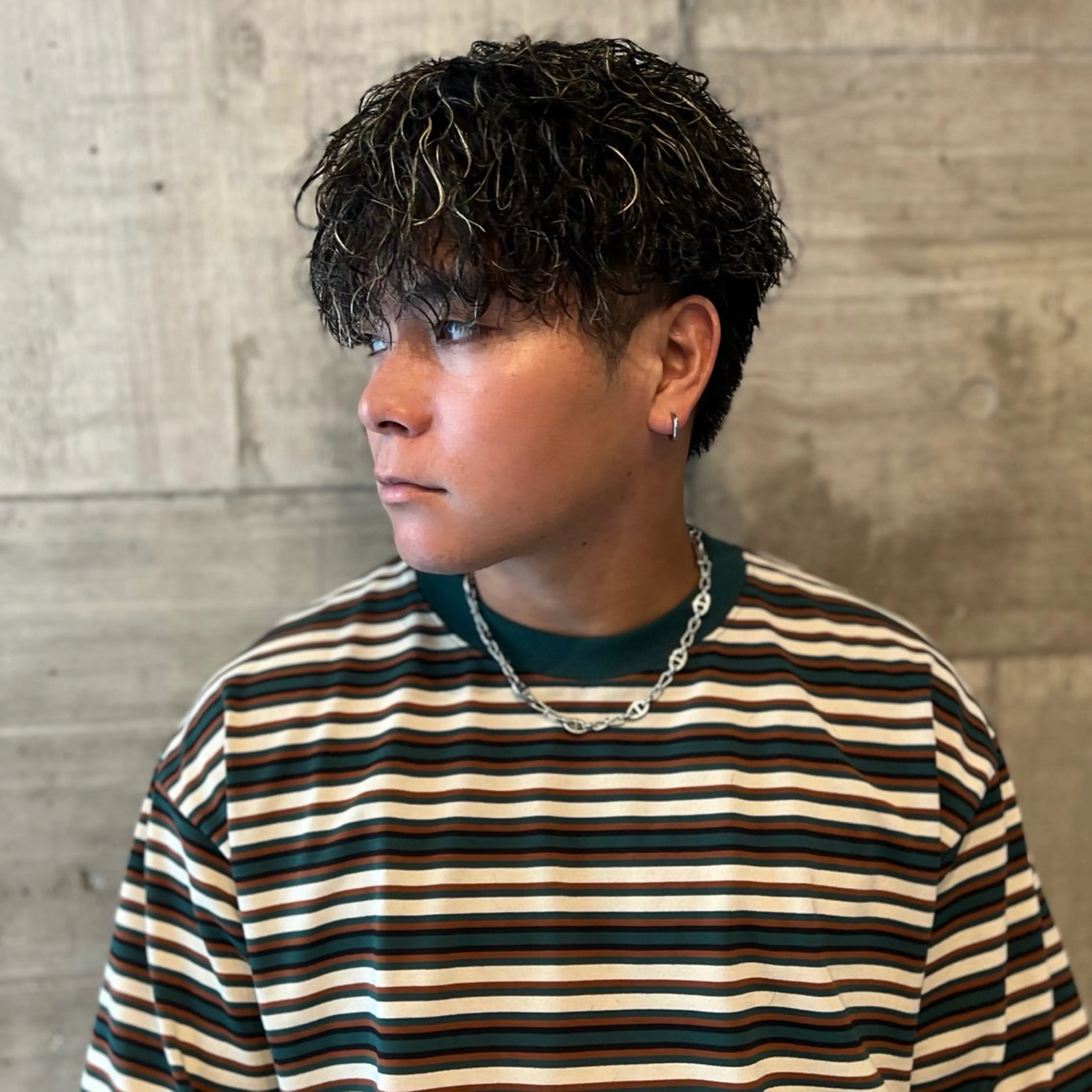 メンズ メンズハイライト メンズメッシュ メンズパーマ カット ヘアカラー パーマ トリートメント メンズ特化/パーマ/ メッシュ/竜成のヘアスタイル