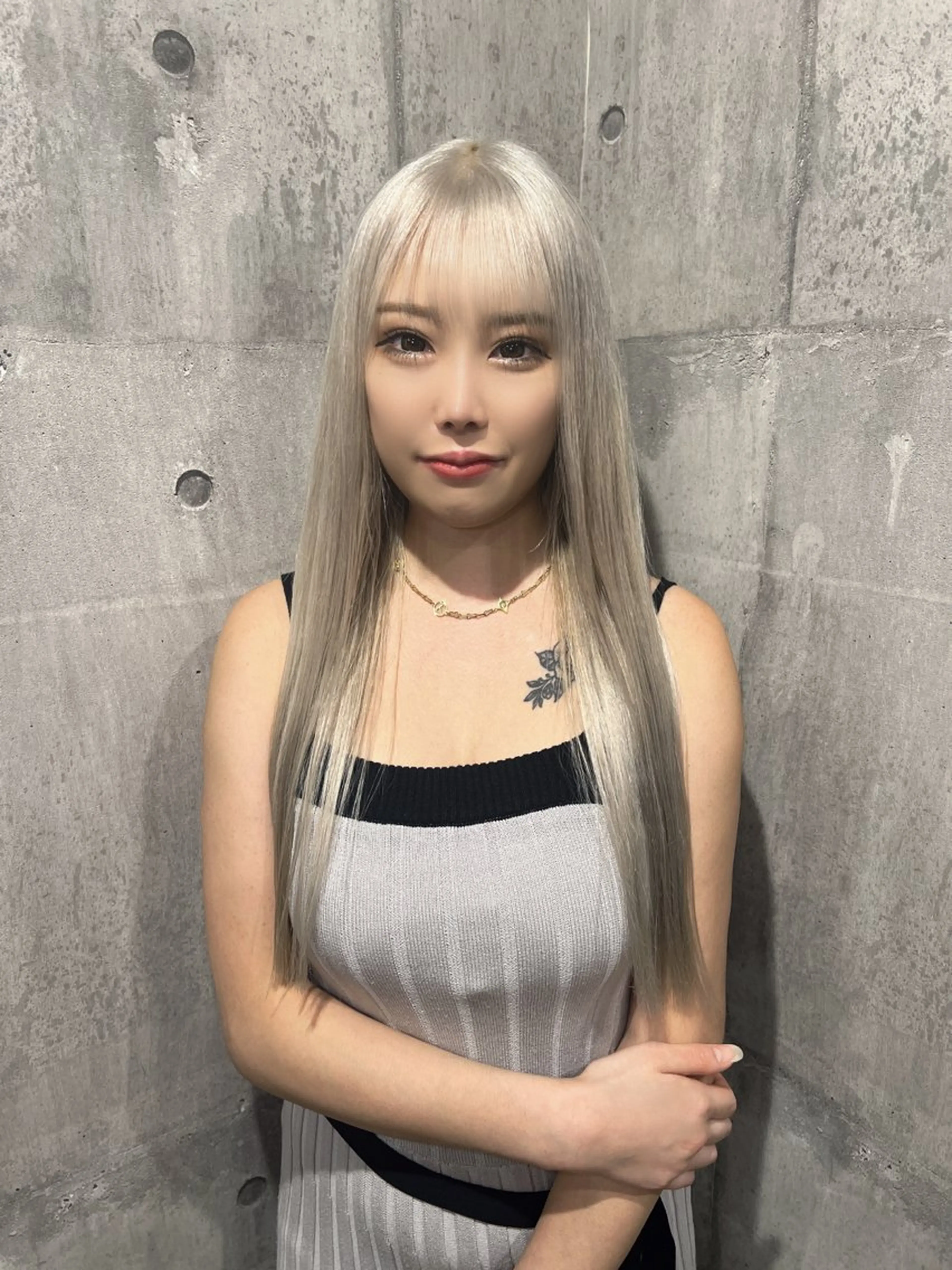 ロング 美容室 _WHITE＋ 南海難波店【アンダーホワイトプラス】所属・✨レイヤー/透明感 /豊嶋里緒✨のヘアスタイル