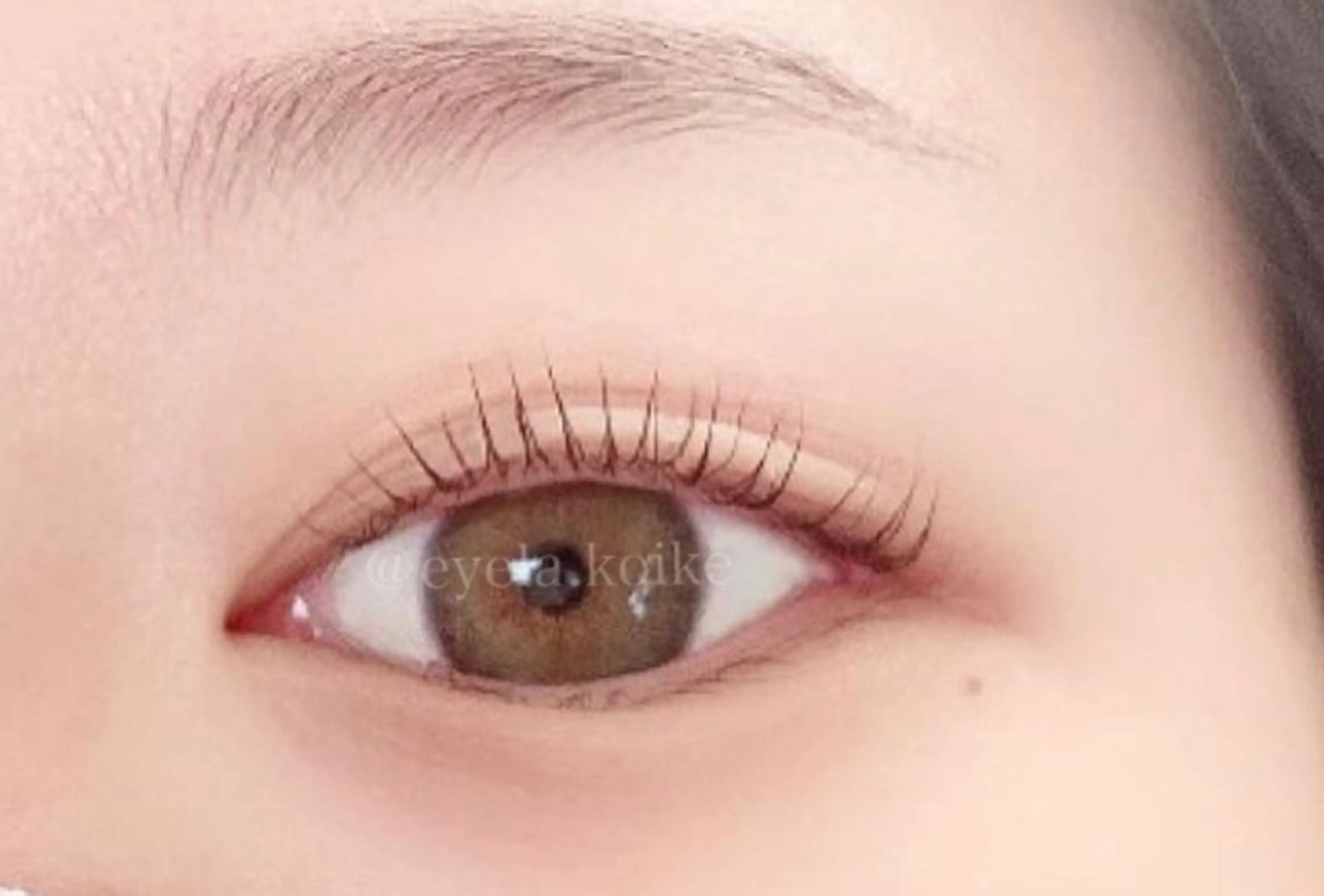 パーマ MINT EYELASH & RELAXATION AESTHE 人形町店所属・KOIKE AZUSAのマツエク・マツパデザイン