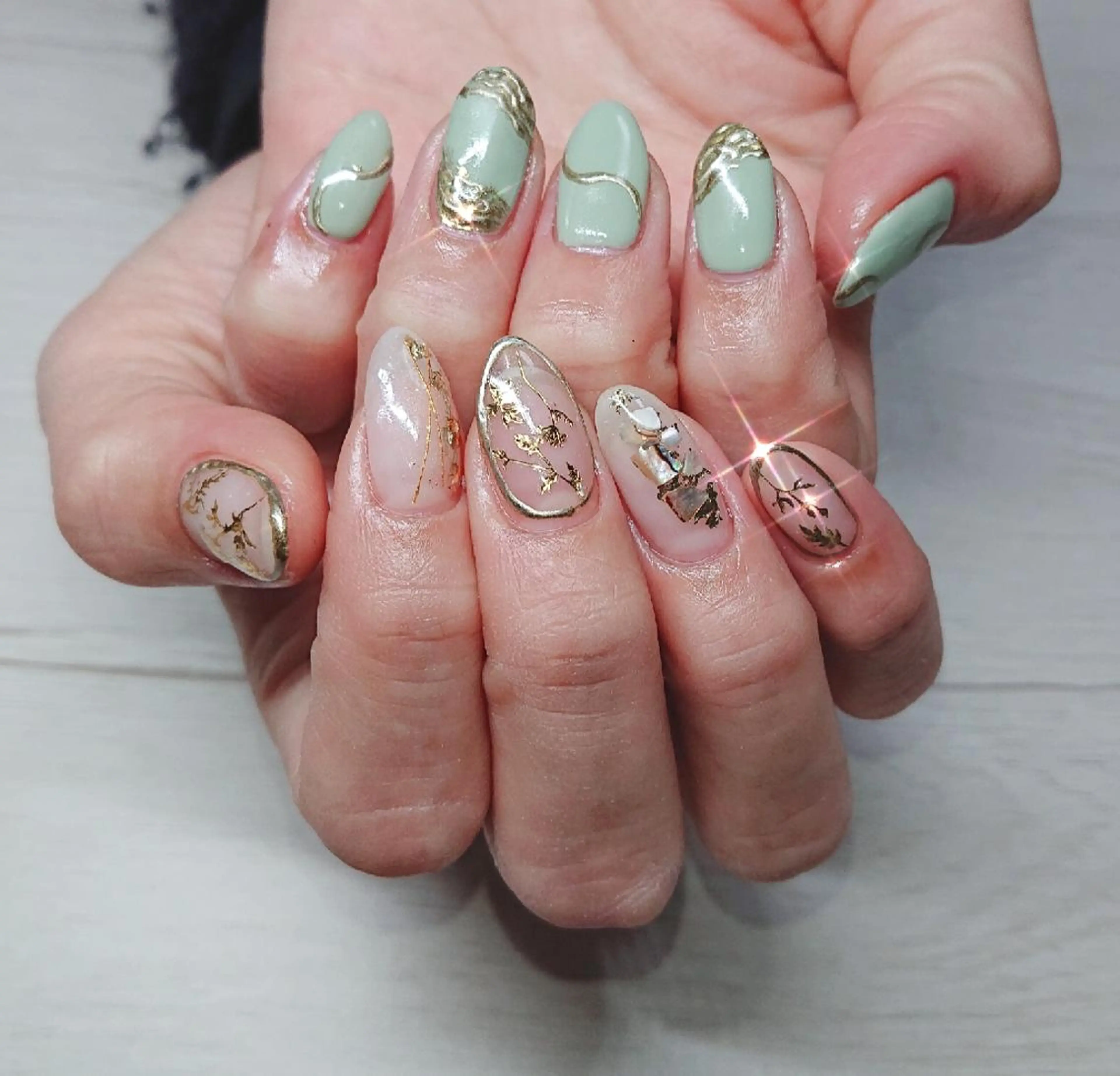 ネイル ハンドネイル ハンドケア anuenu eのネイルデザイン